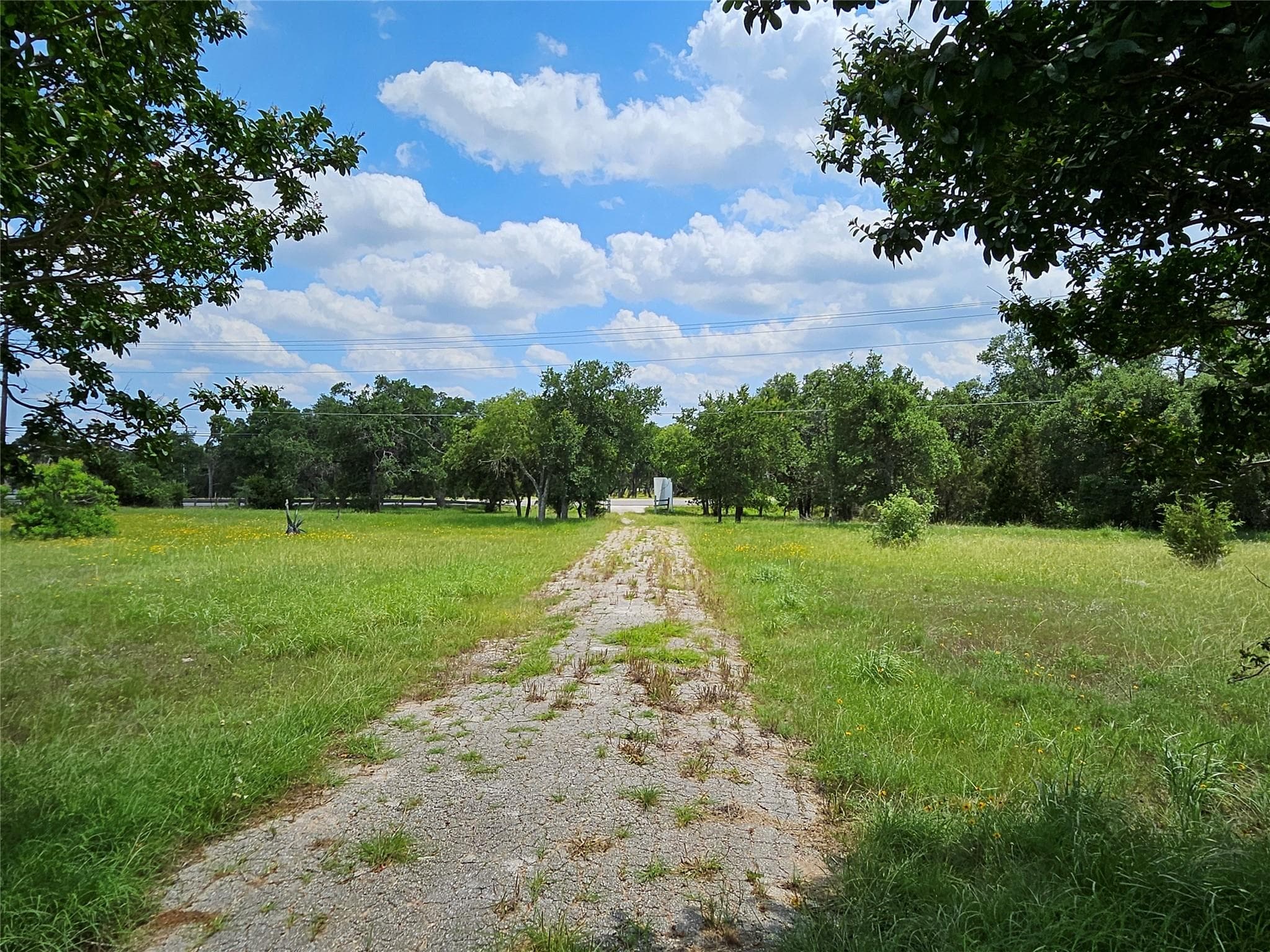 2790 W Highway 290 None