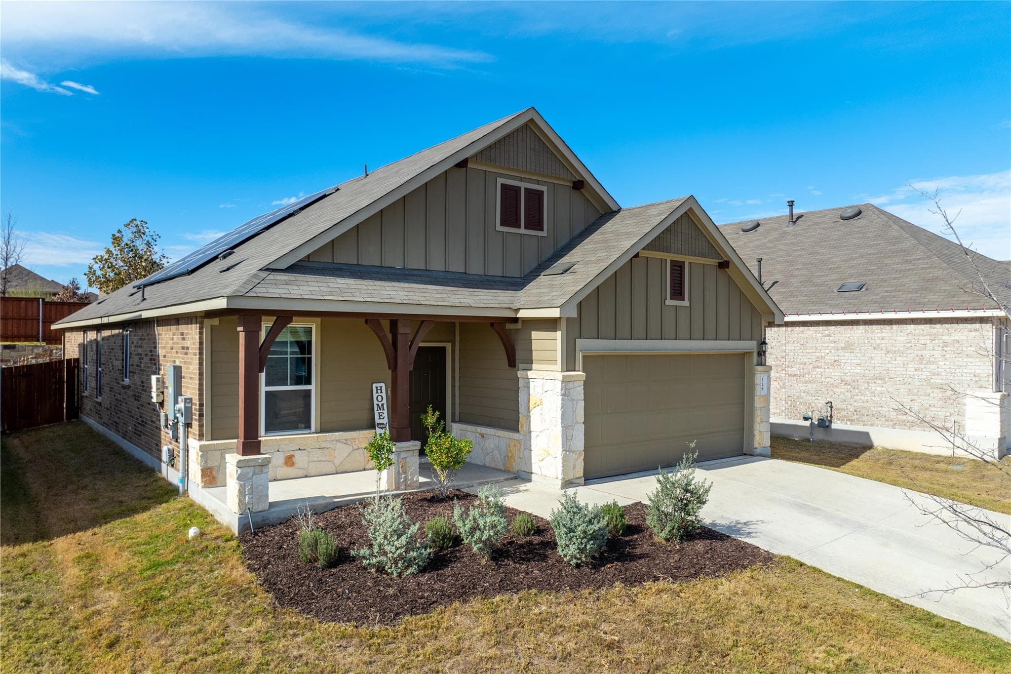 118  Grace Lilly Dr