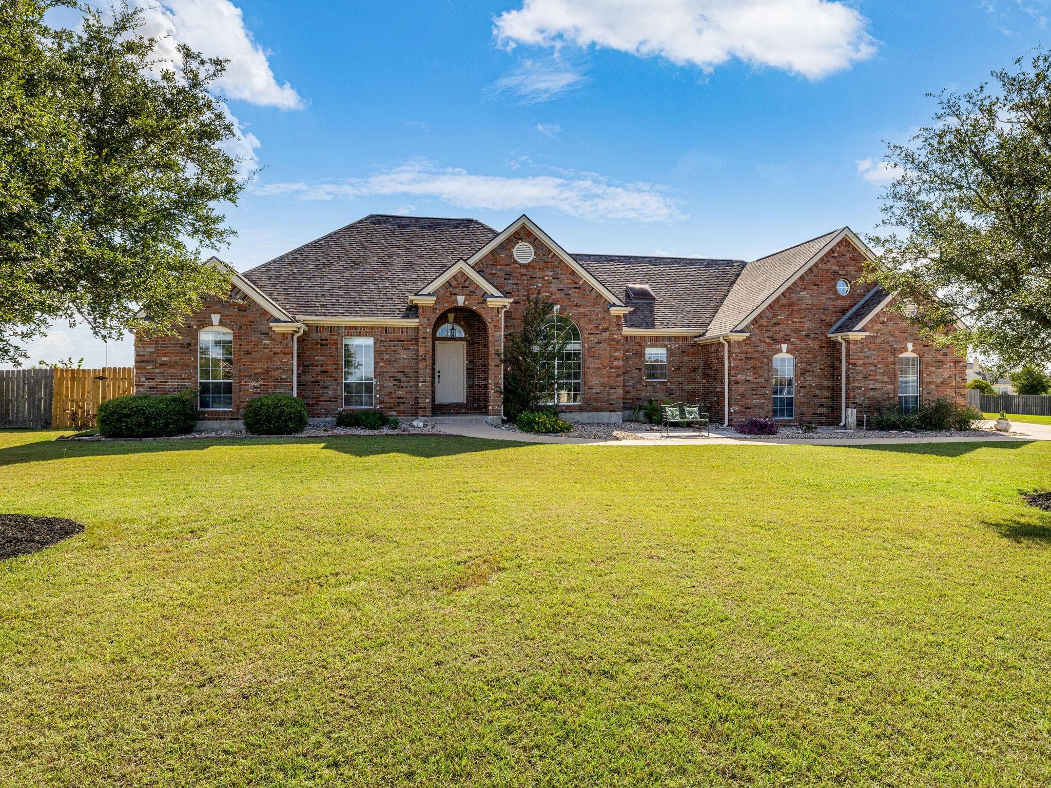 155  Comanche Cir