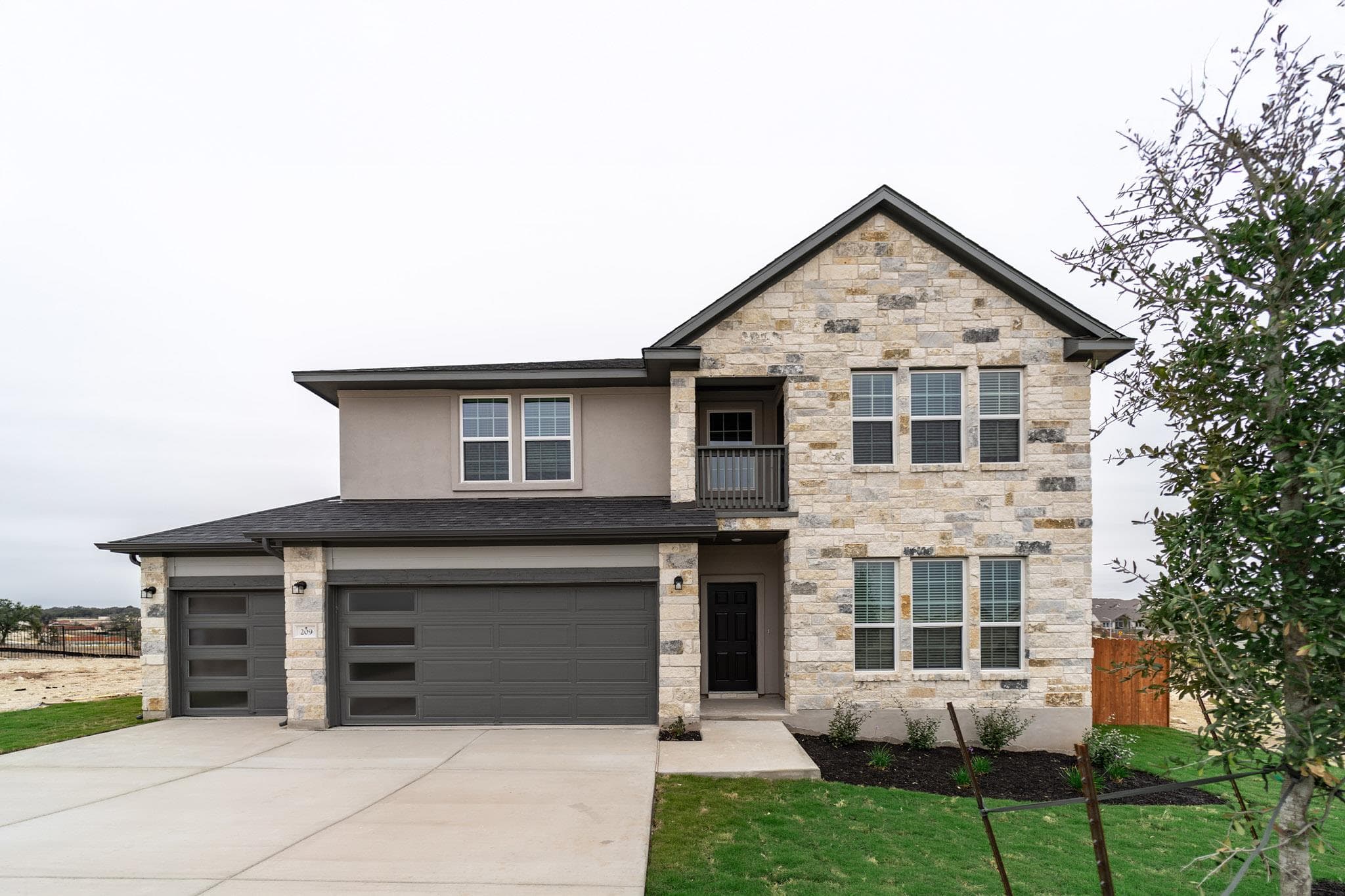 209  Joy Ln