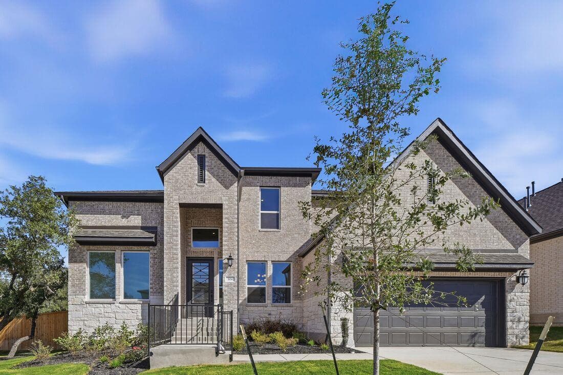 304  Kristen Oak Dr