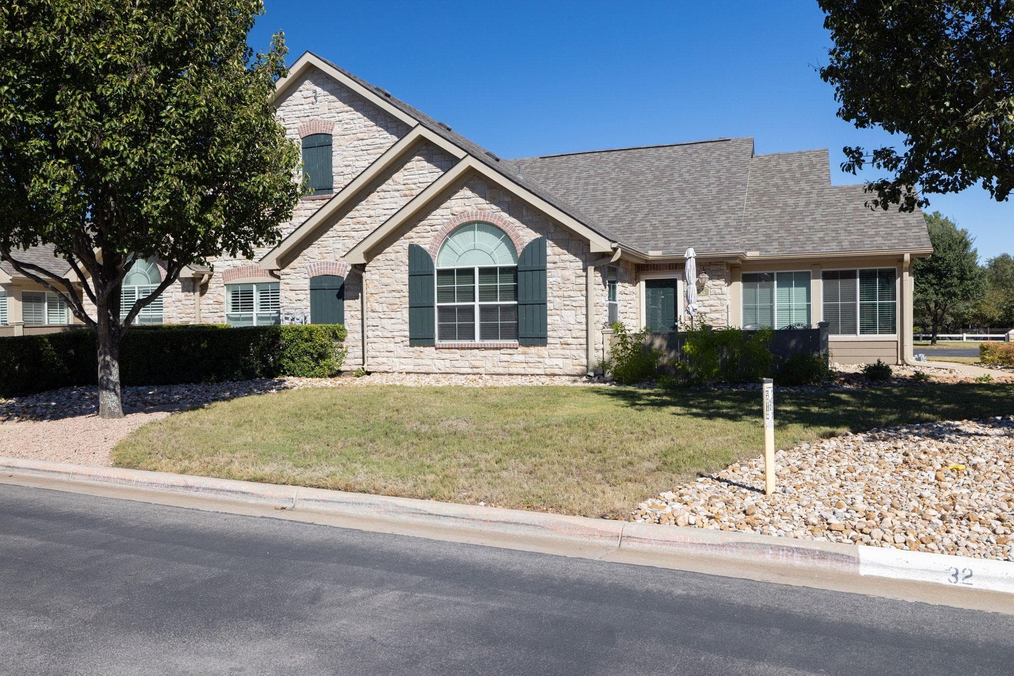 30  Wildwood Dr  #32