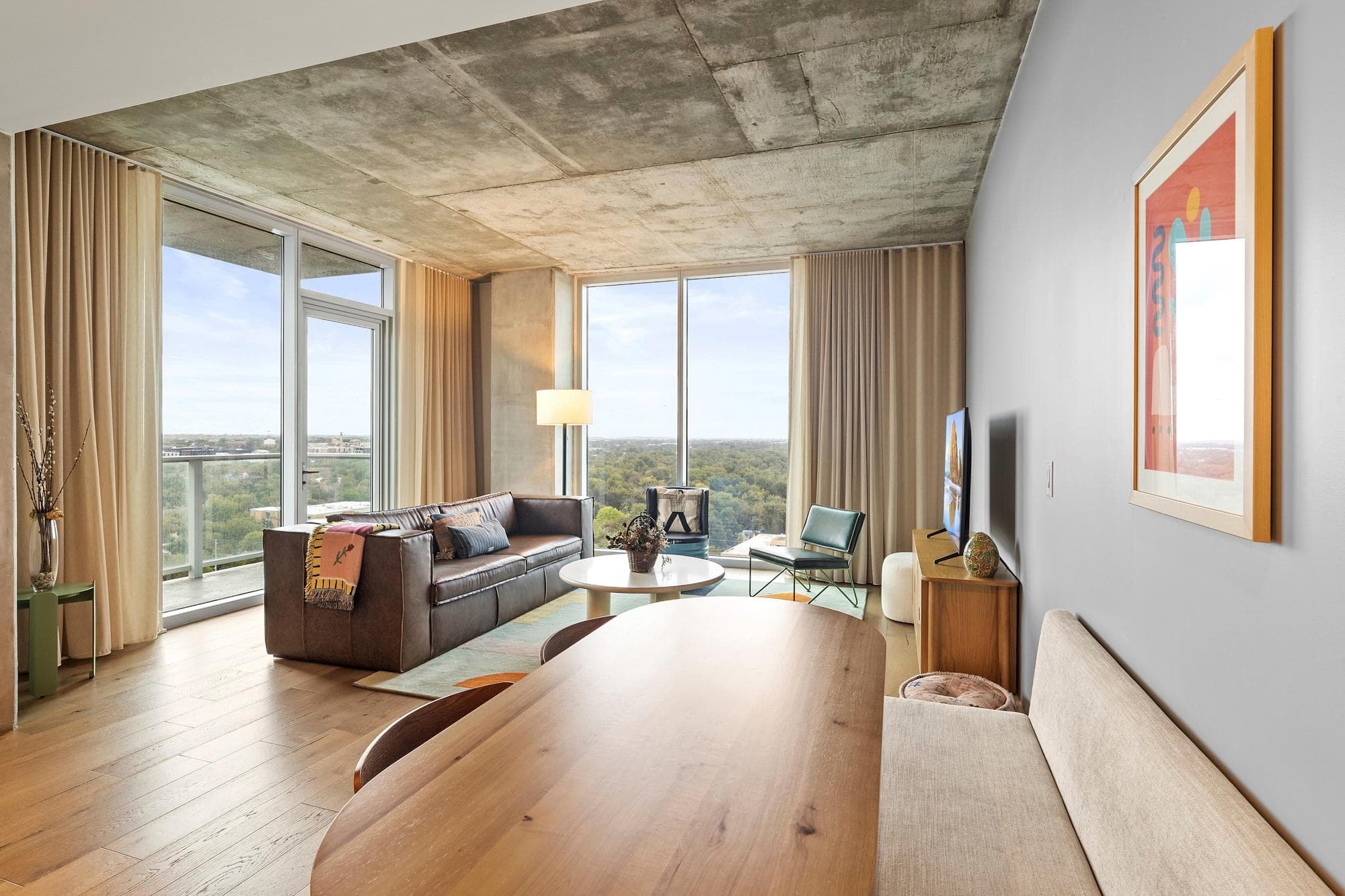 48  East Ave  #1804
