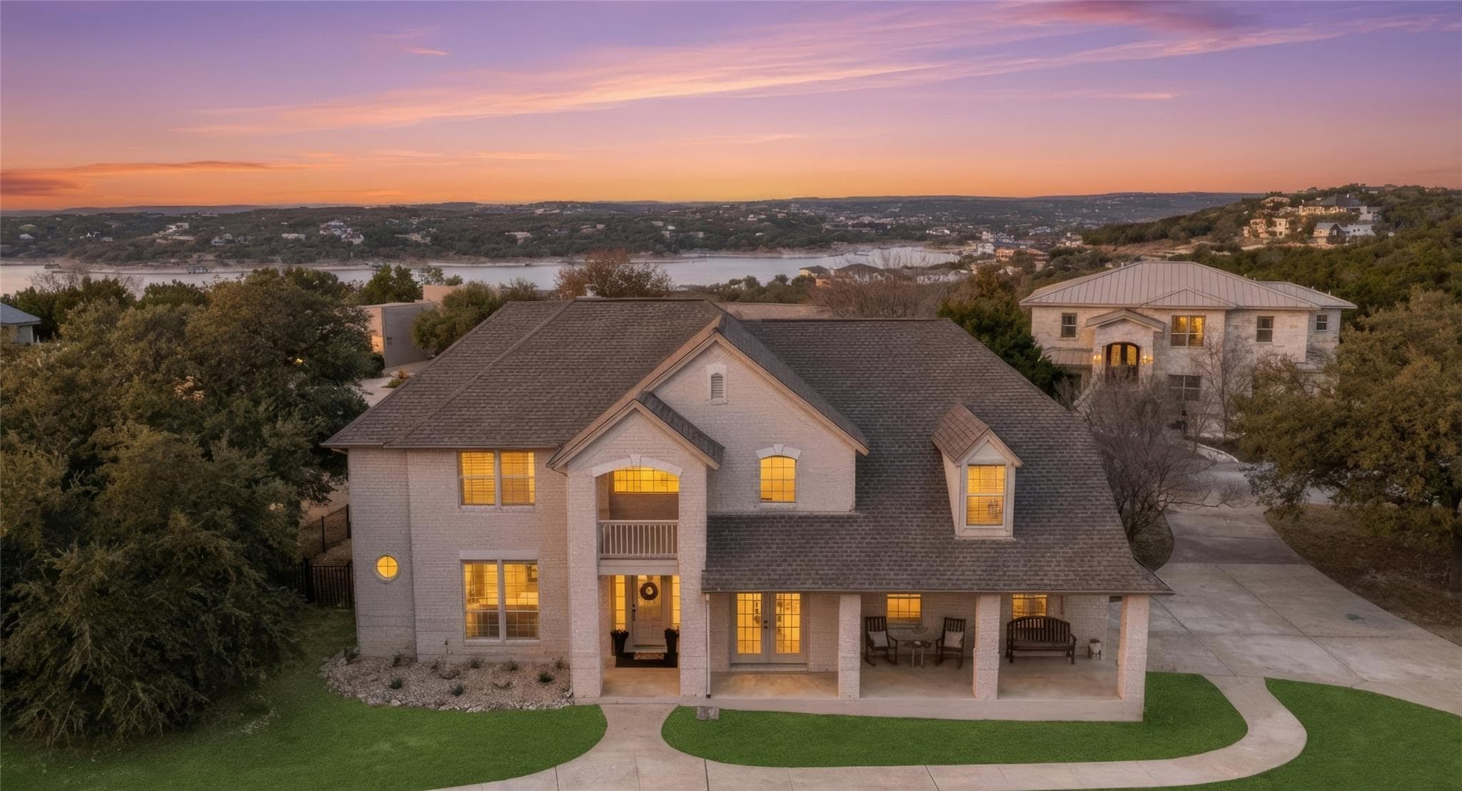 18702  Venture Dr