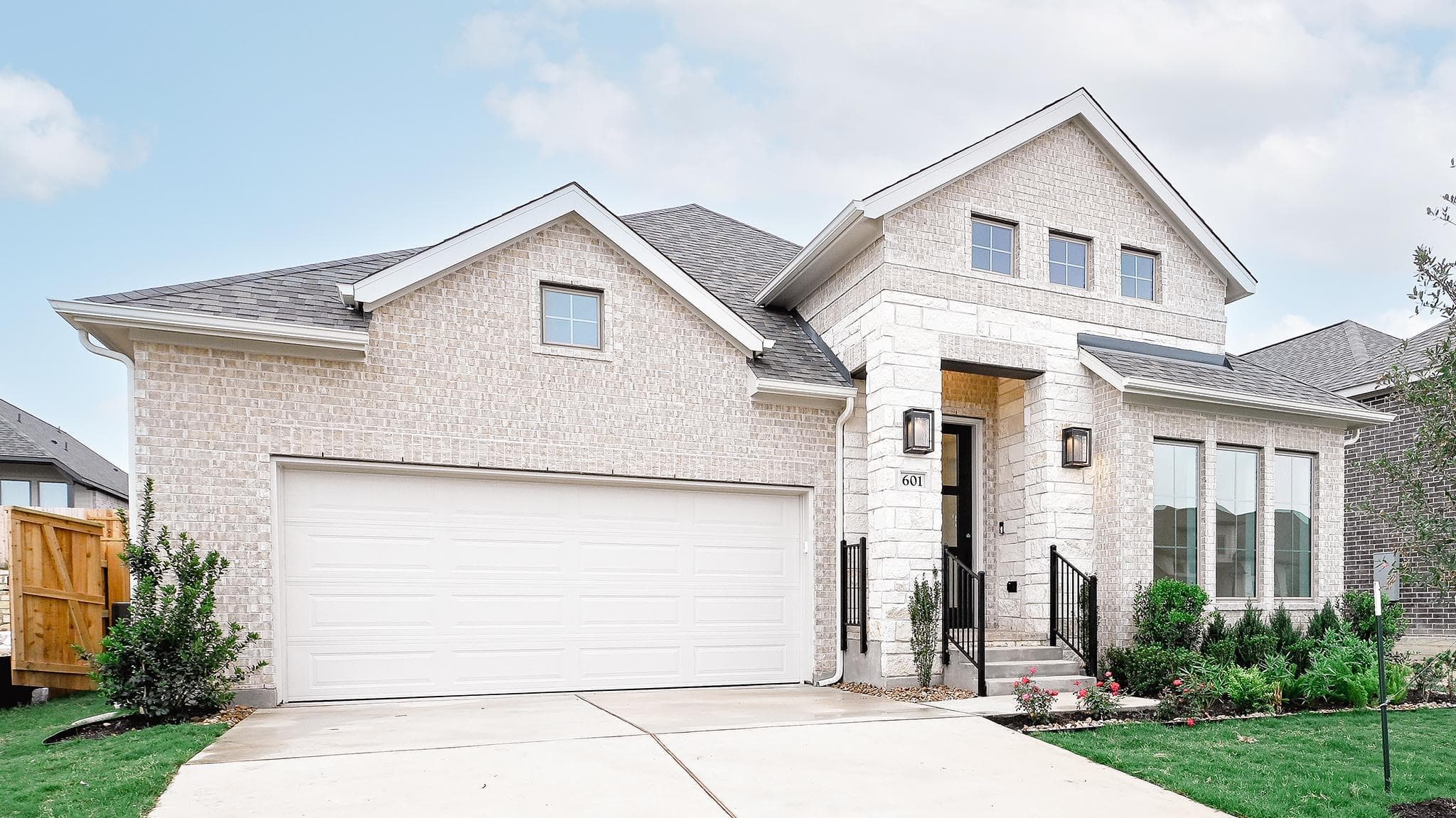 601  Bay Breeze Dr