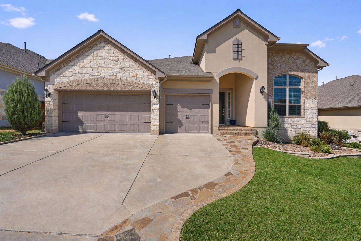 2712  Mazaro Way