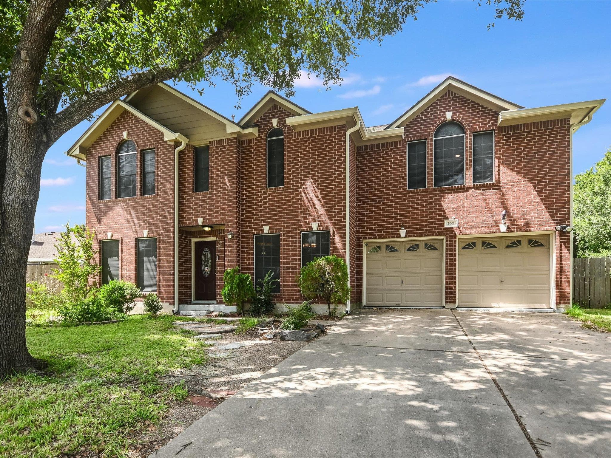 2001  Aster Way