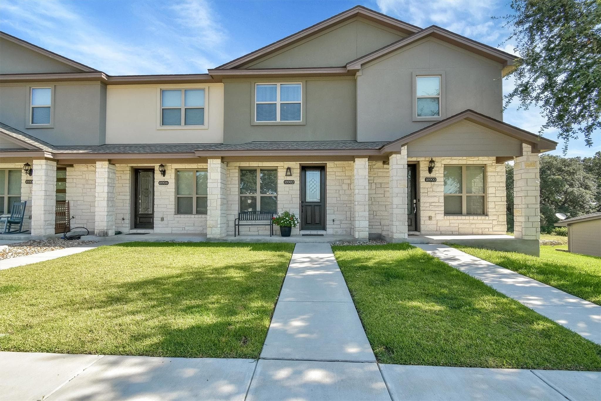 18902  Nicklaus Dr