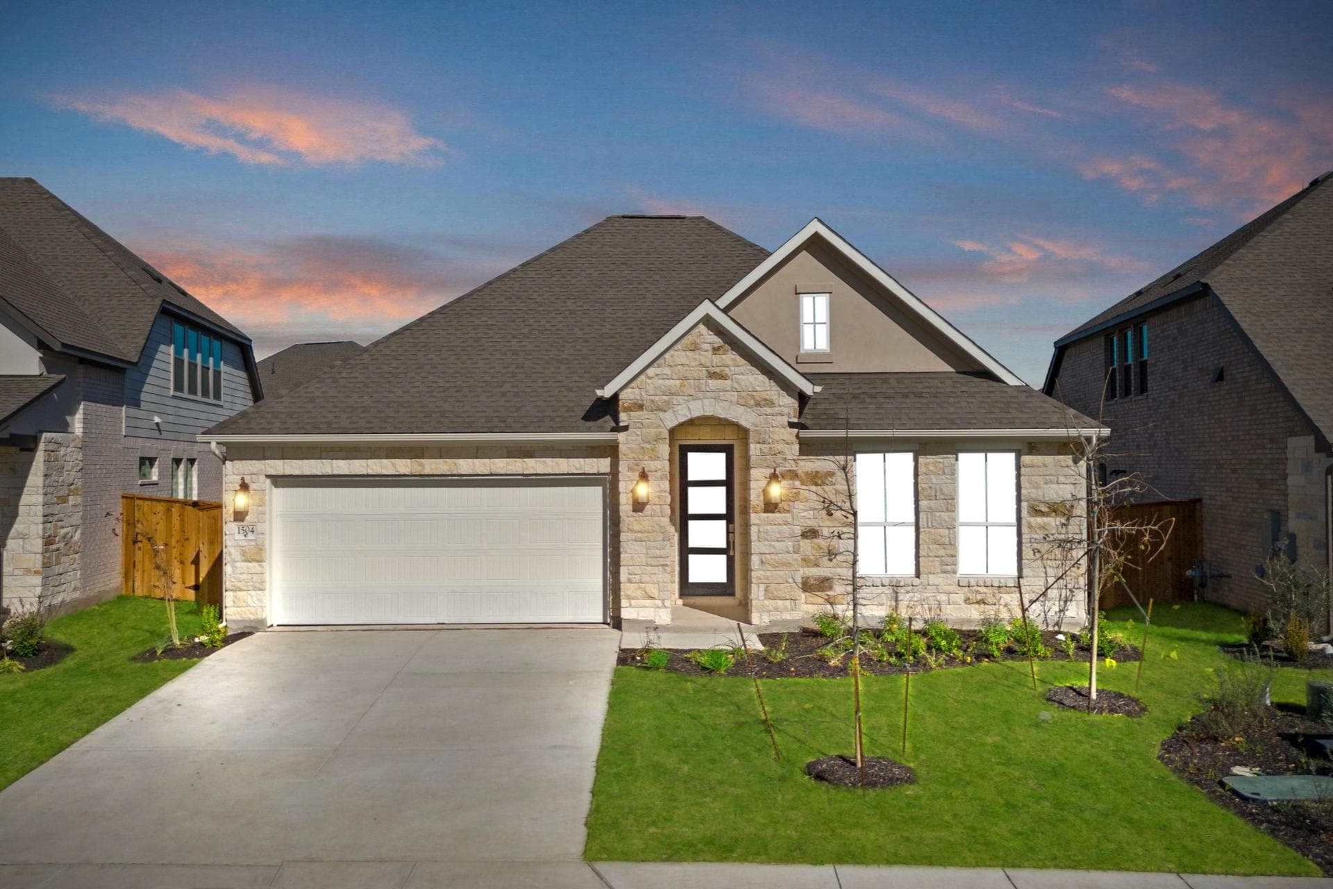 1504  Corduroy Ln