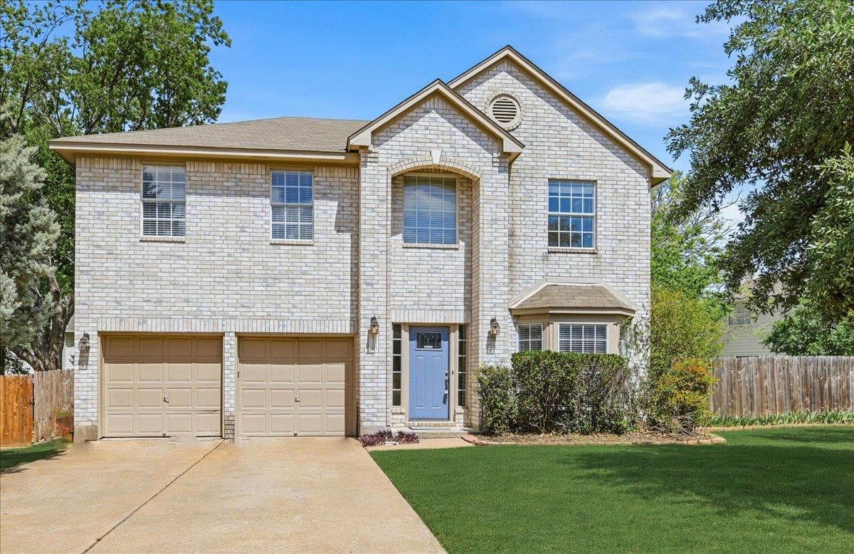 1710  Amber Skyway Cv
