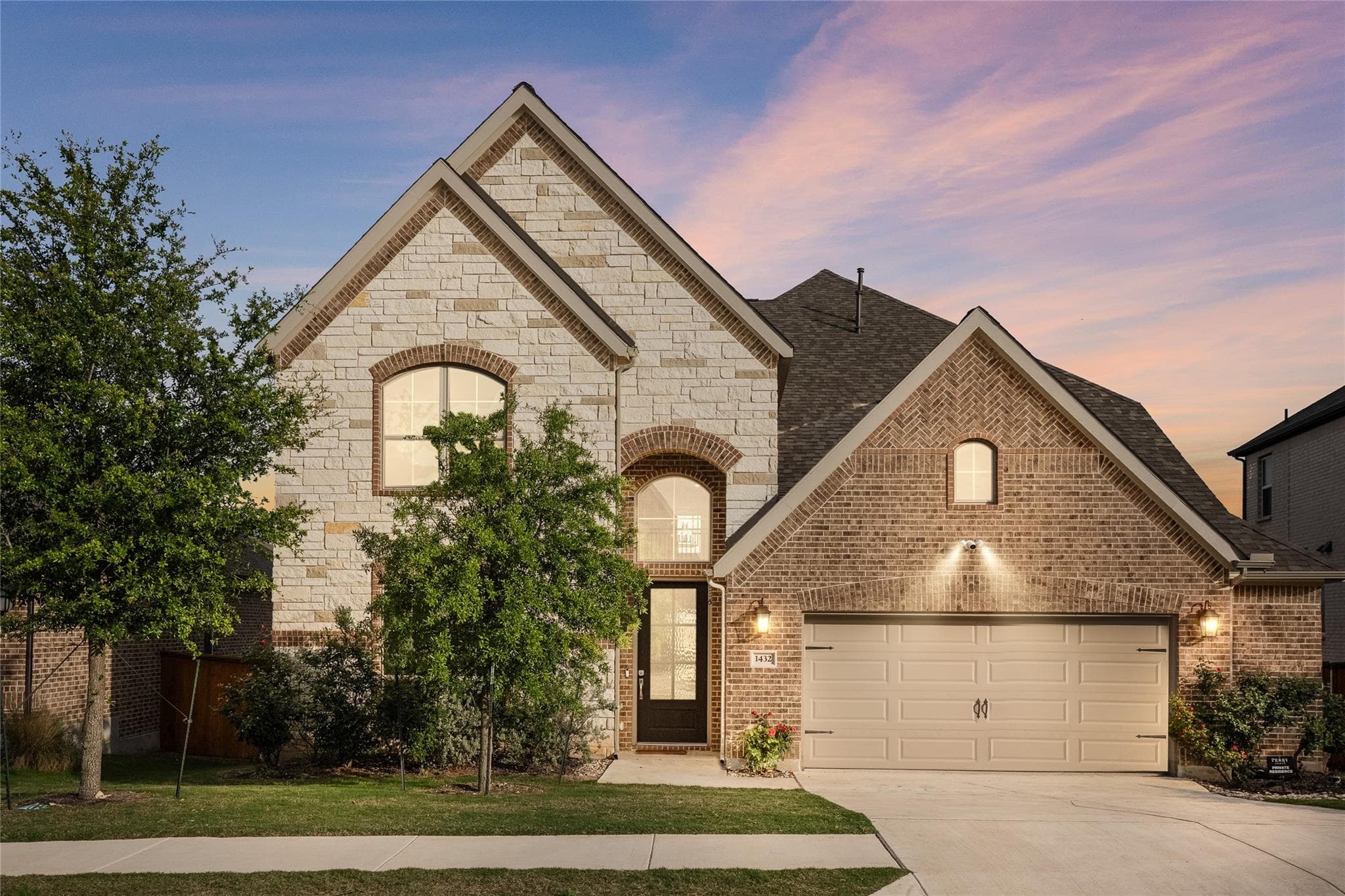 1432  Mulberry Oak Ln