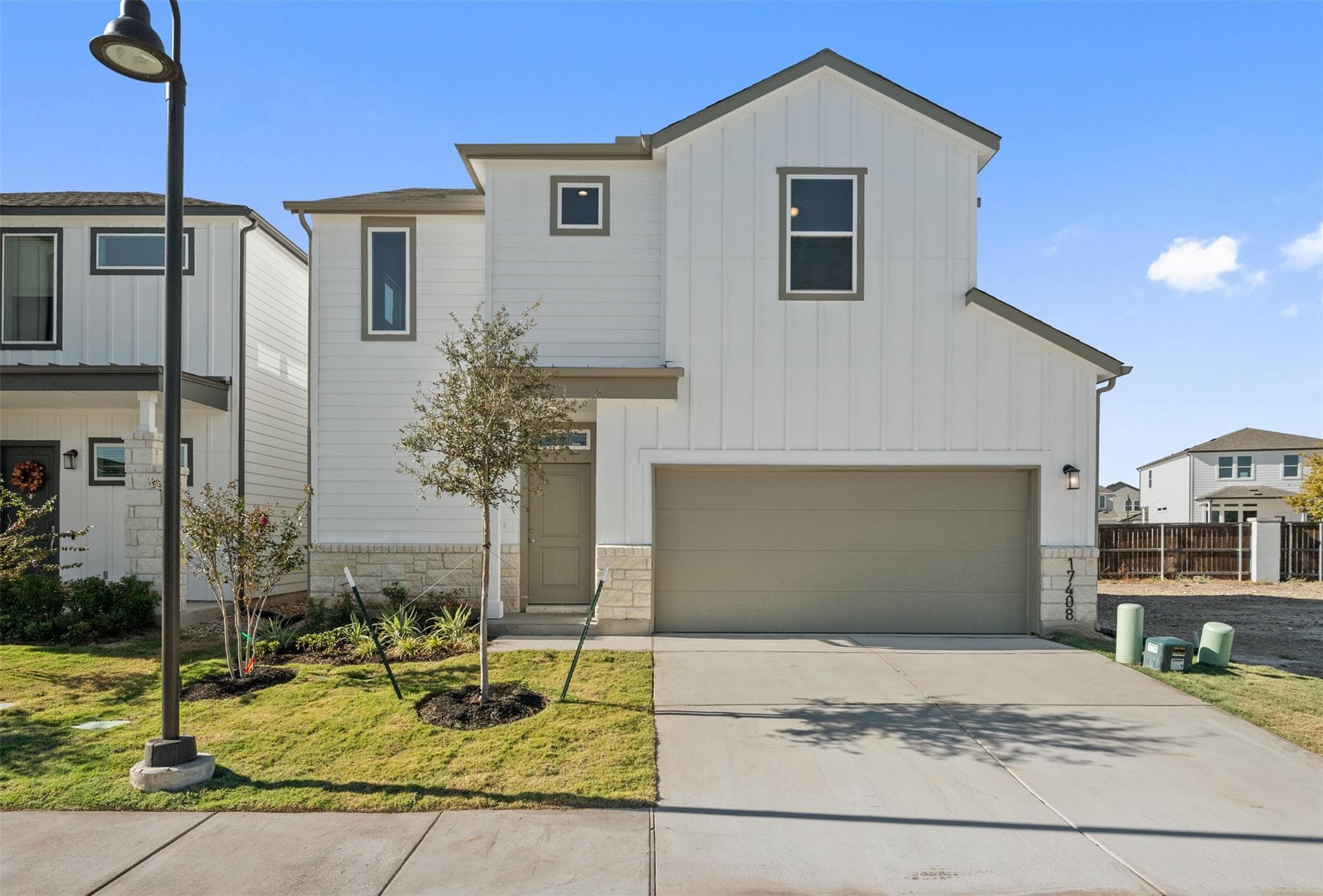 17408  Monastrell Ln