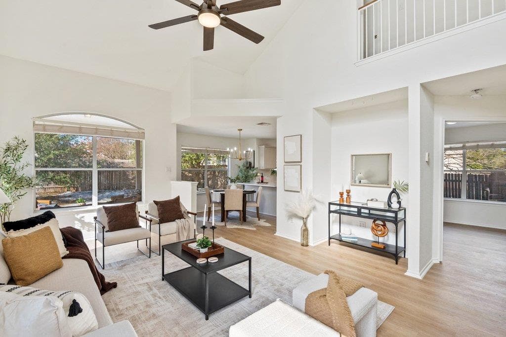 11416 Dog Leg Dr