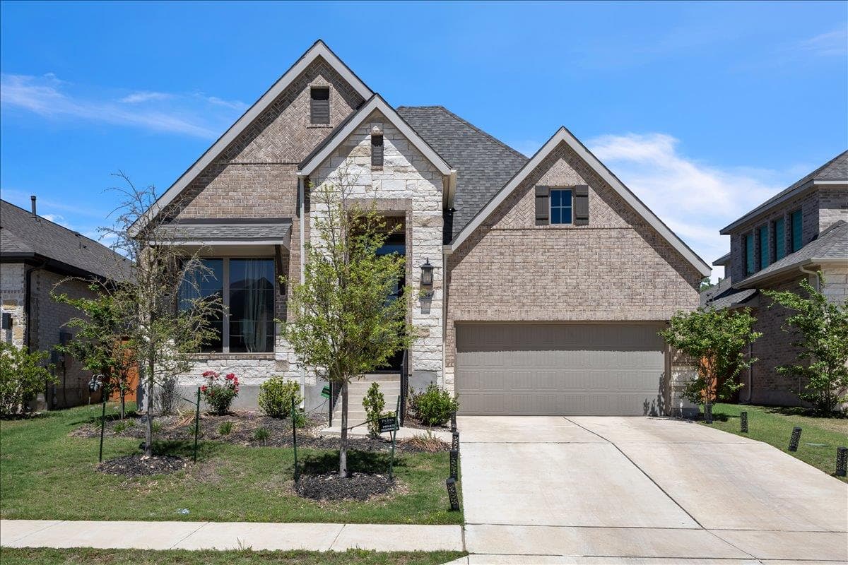 5844  Sean Paul Ln