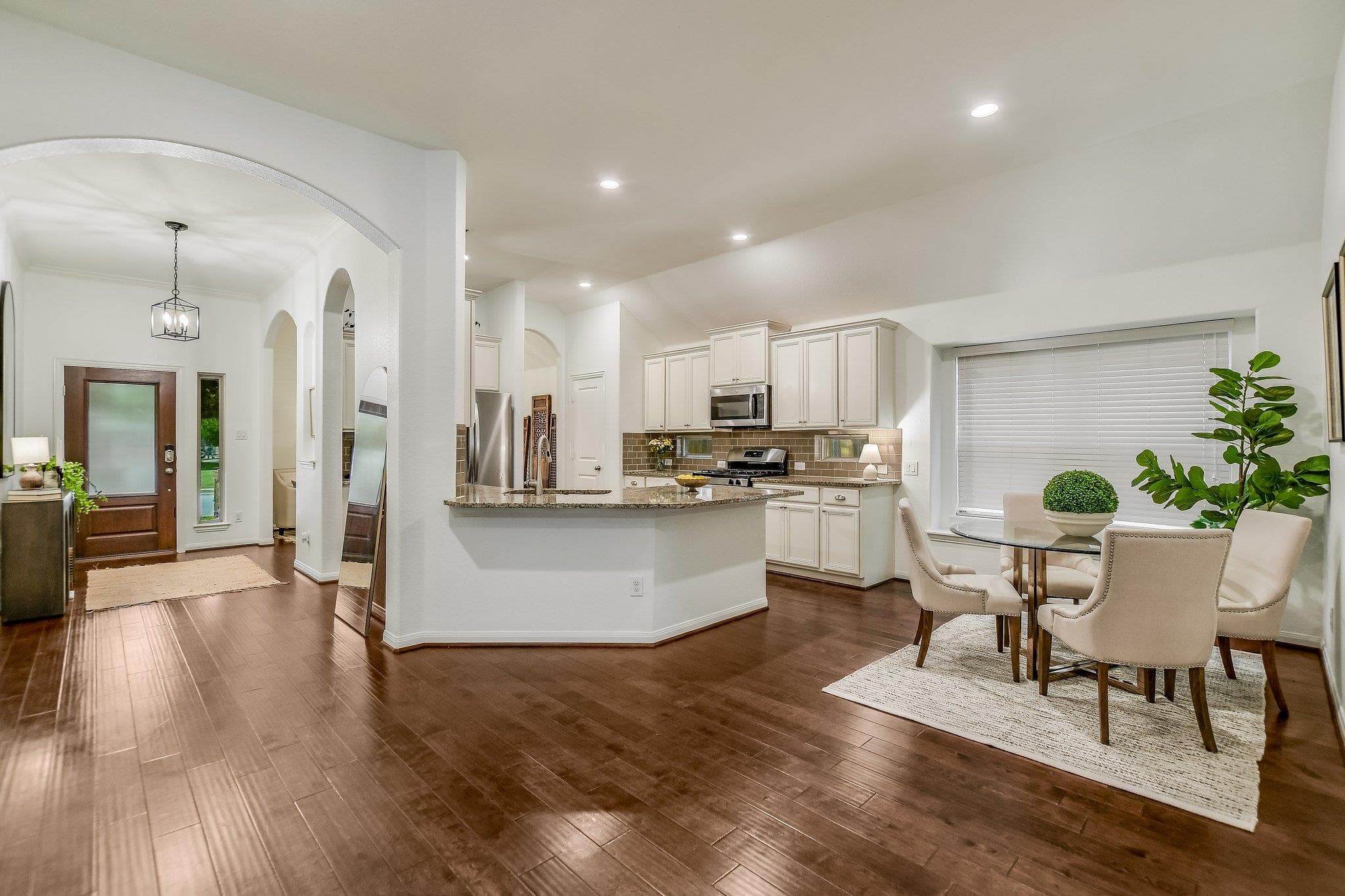 4063  Flowstone Ln