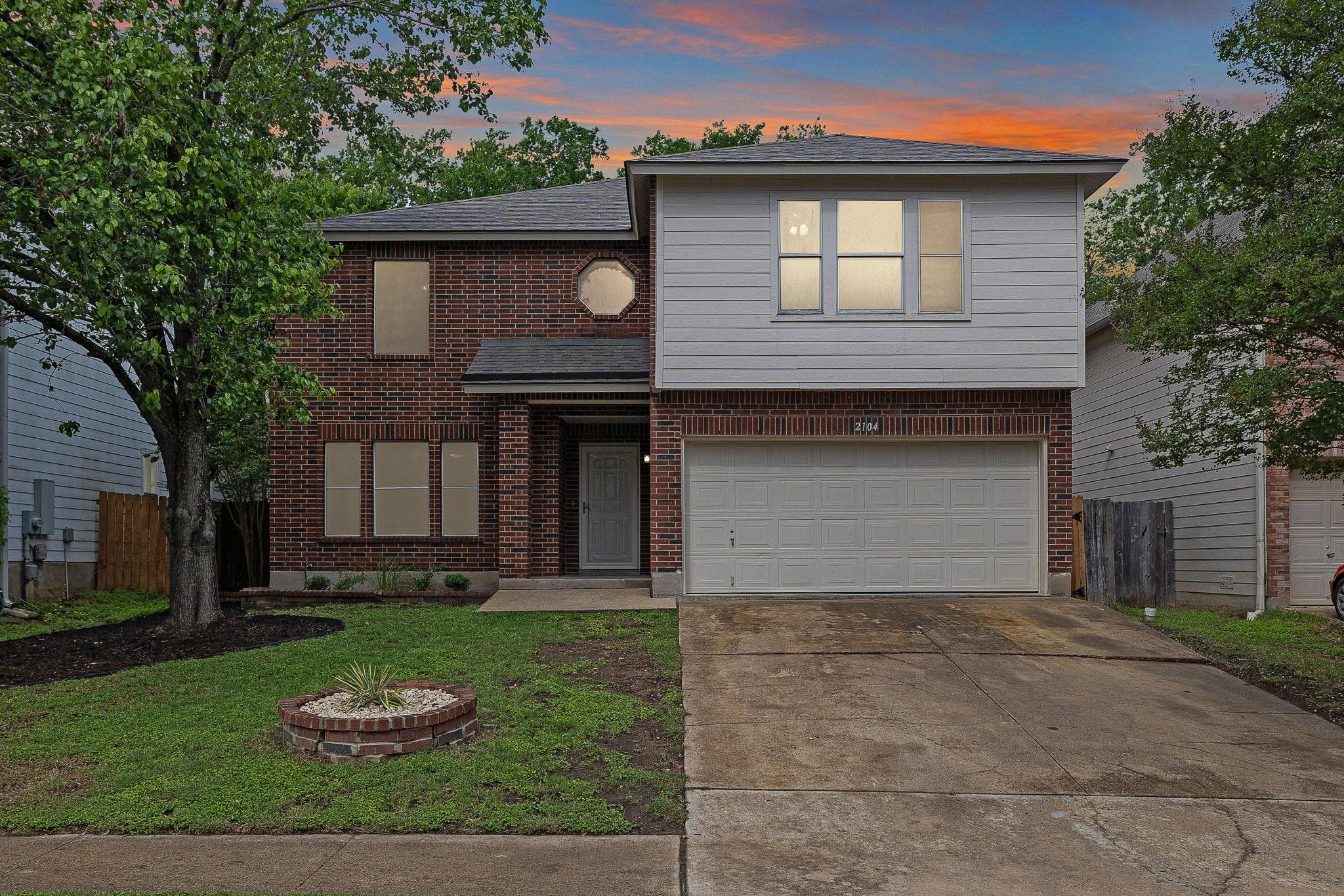 2104  Deer Creek Trl