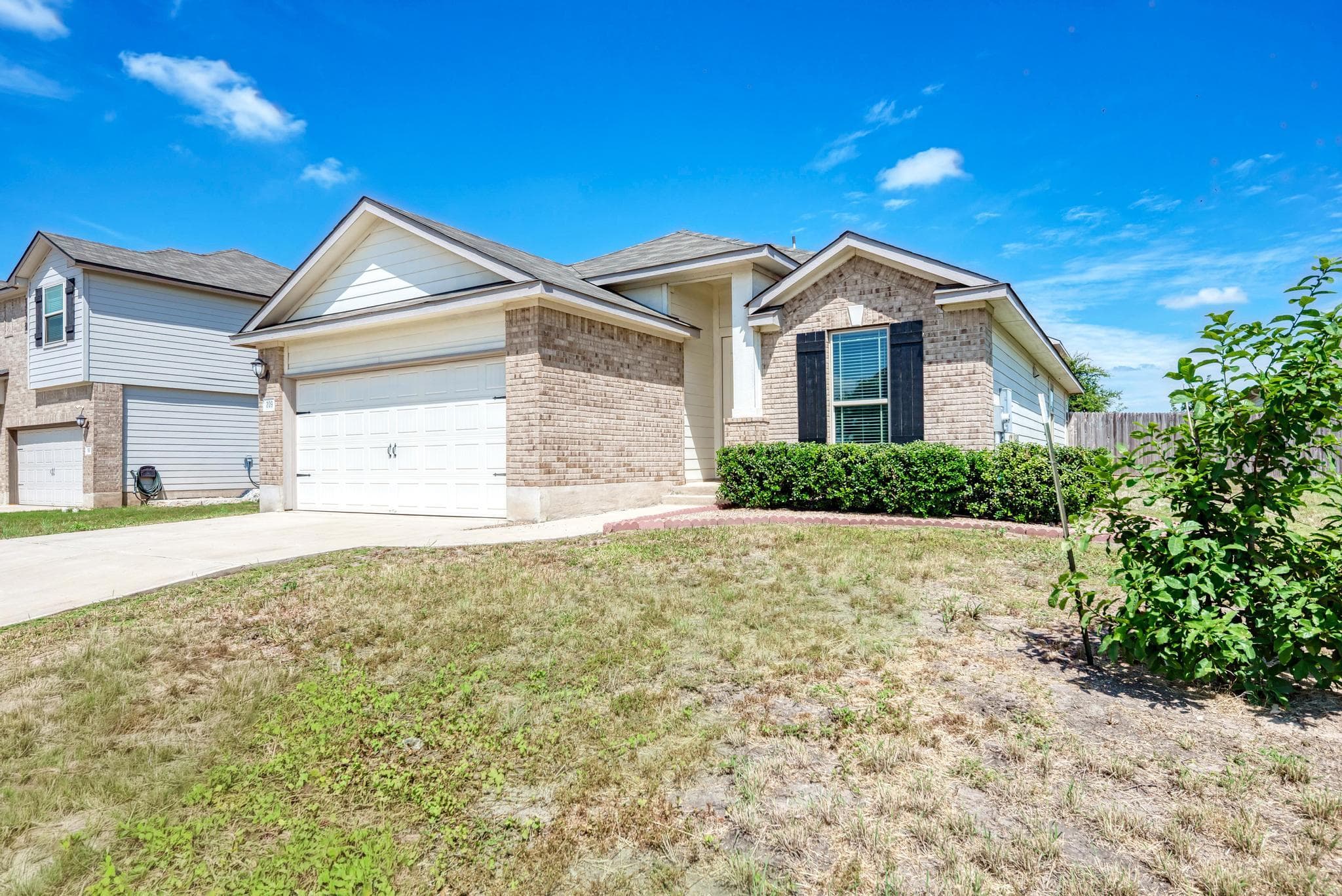 209 Forest Moon Ln