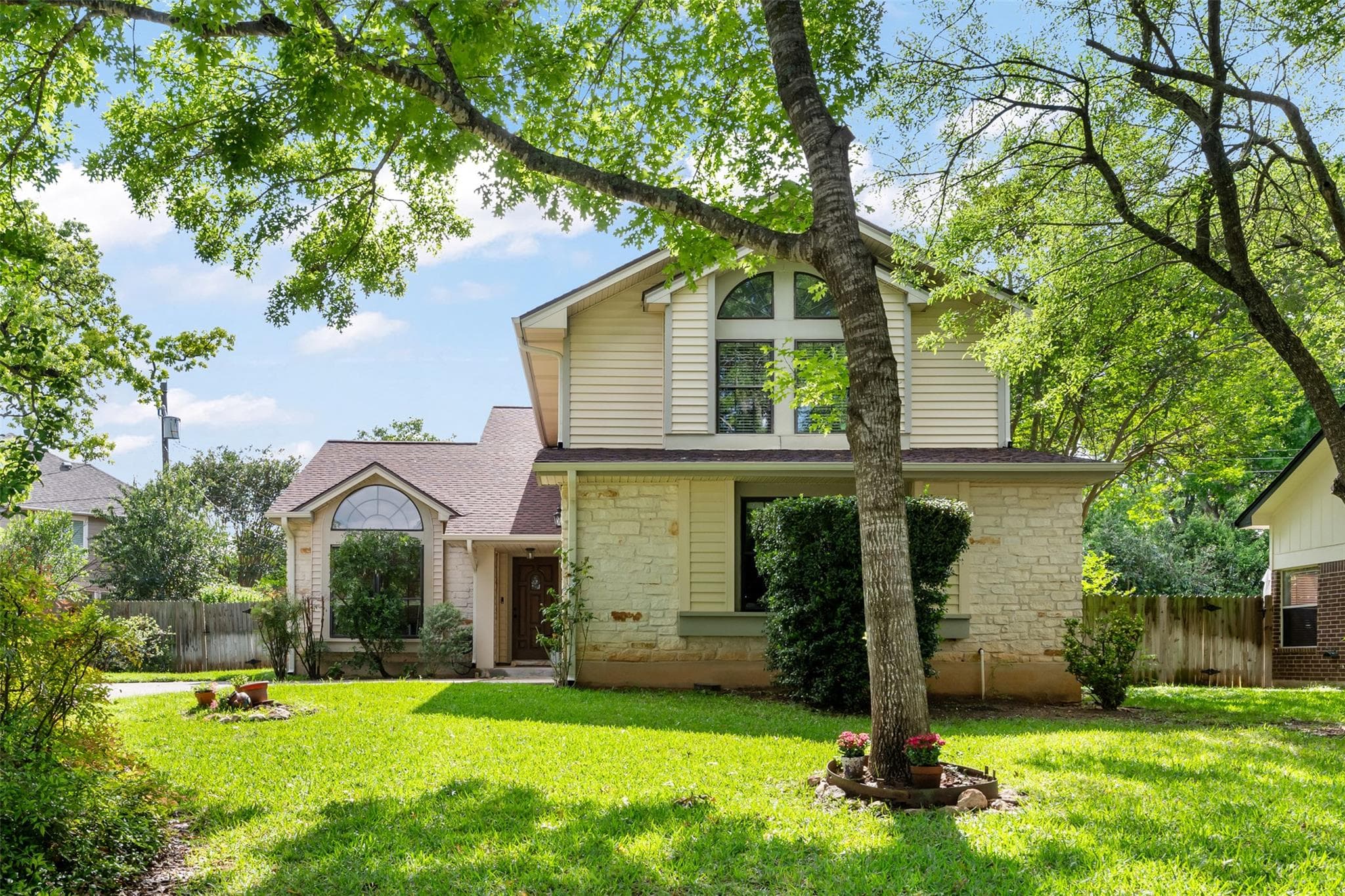 1807  Blackjack Dr