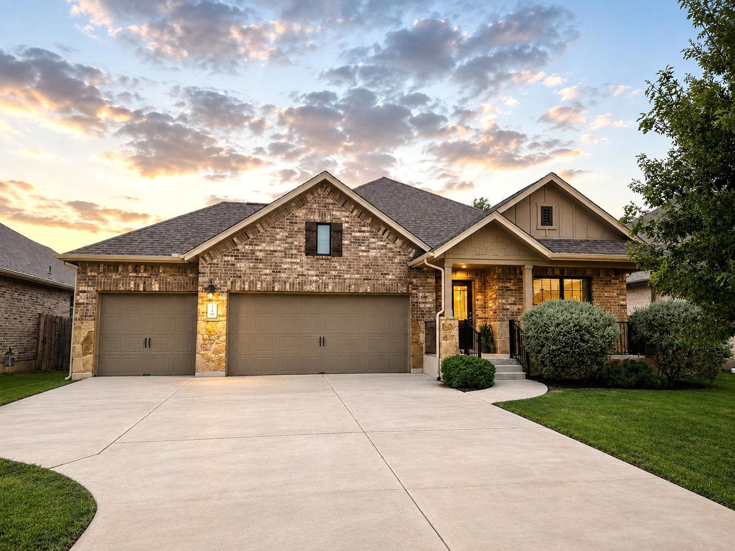 146  Red Granite Dr