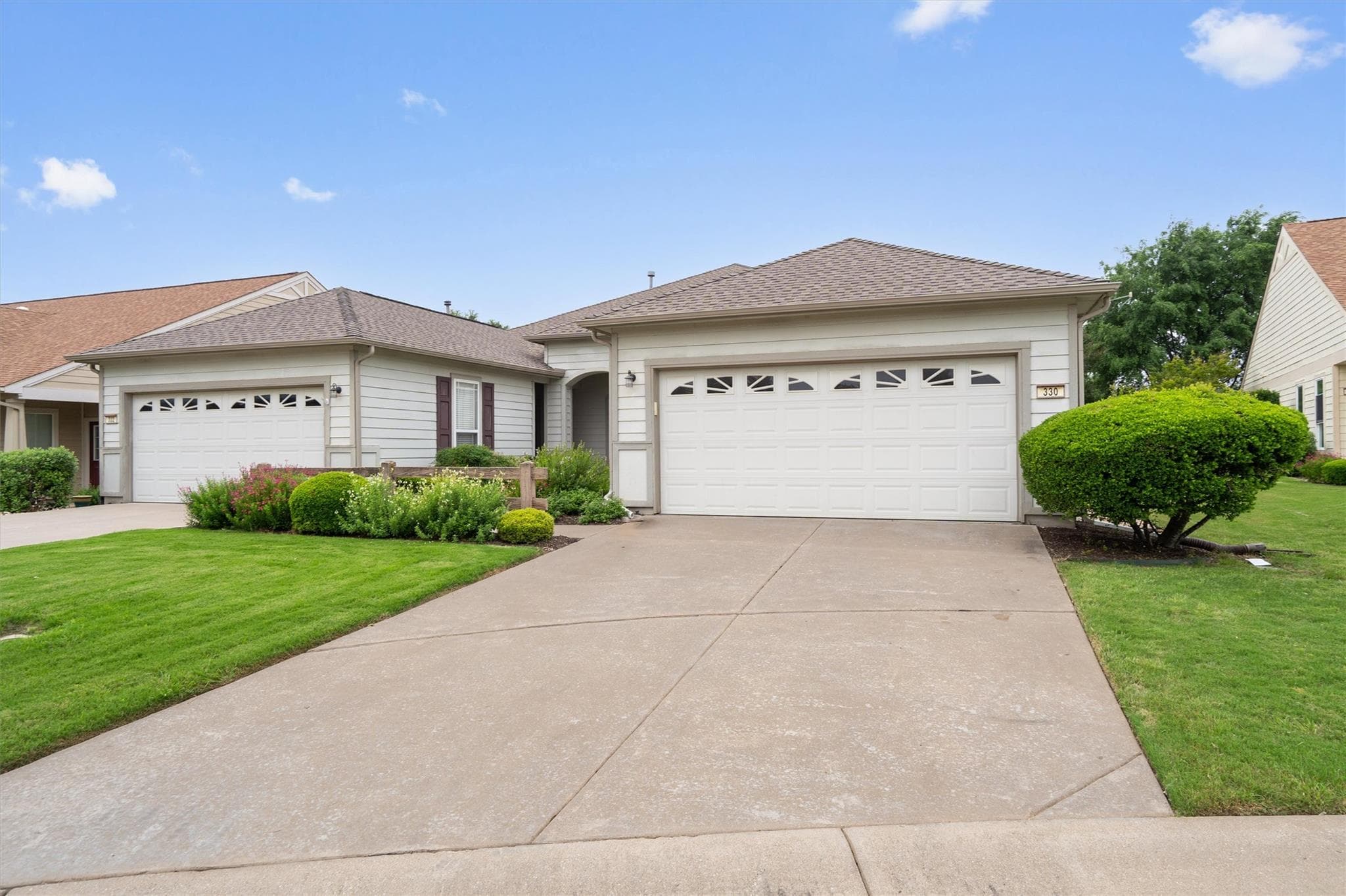 330  Portsmouth Dr