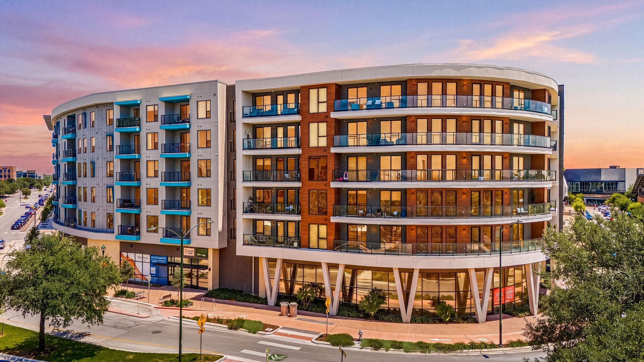 1701  Simond Ave  #612