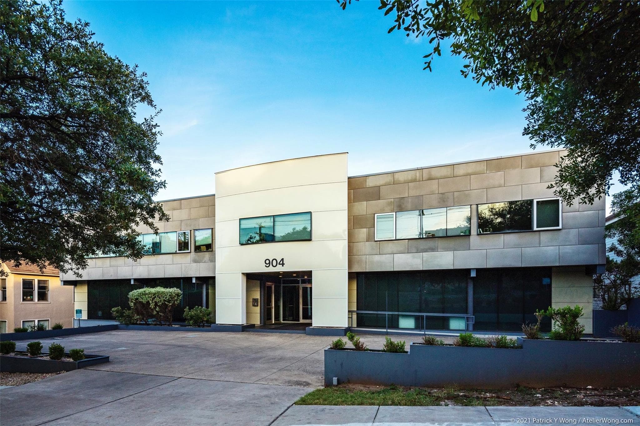 904  West Ave  #101