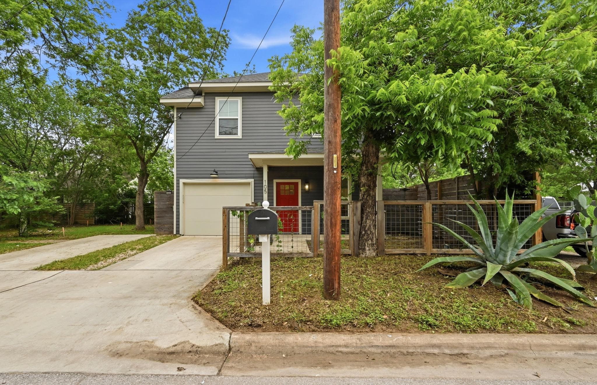 105  Elkhart St  #3
