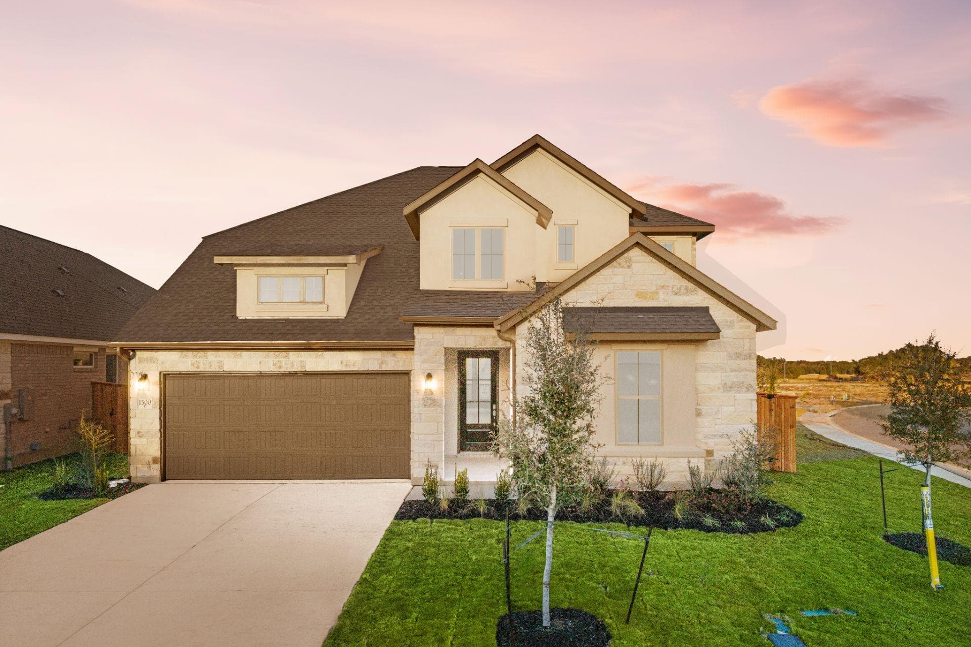 1500  Corduroy Ln