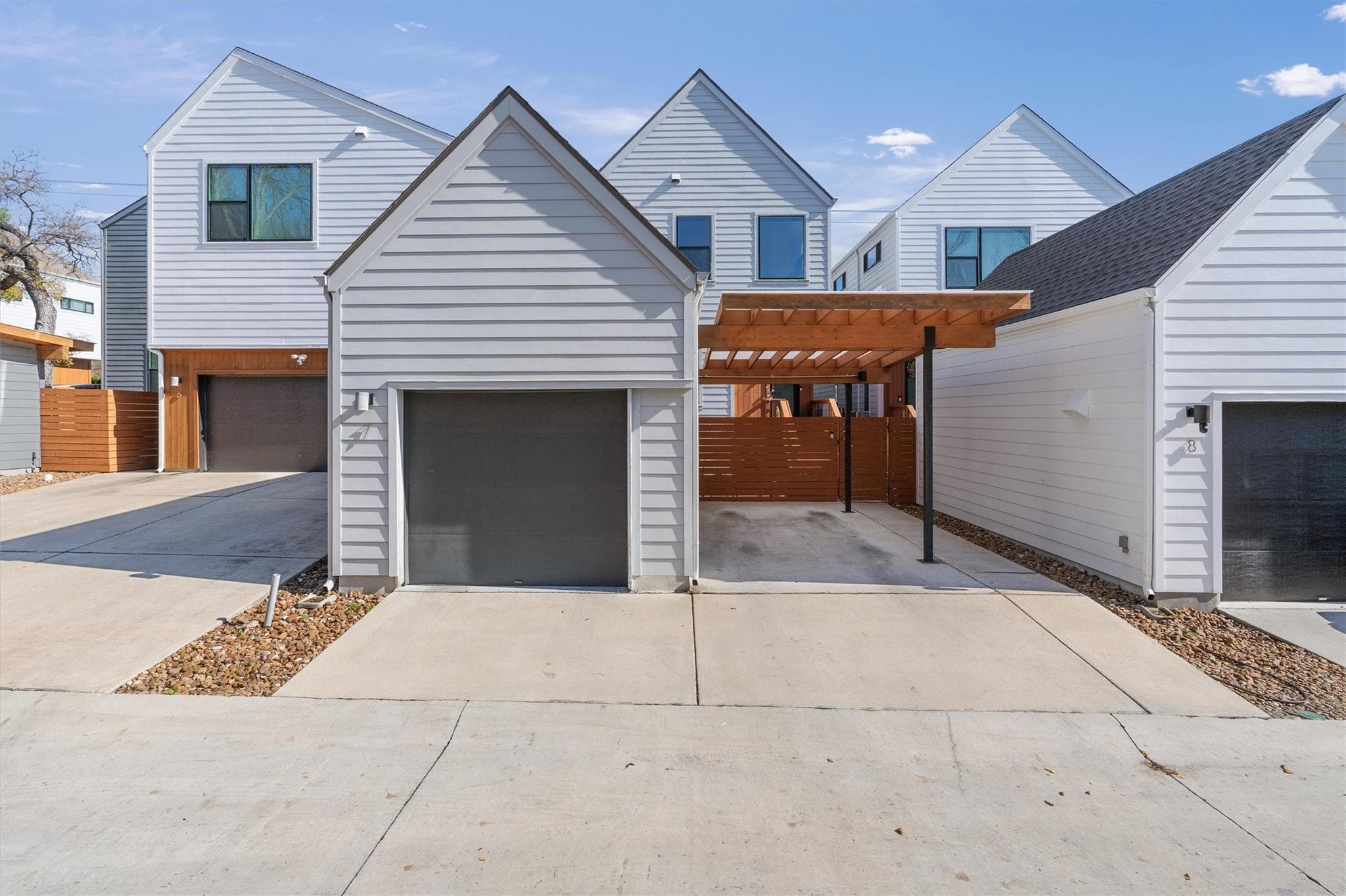 4020  Airport Blvd  #7