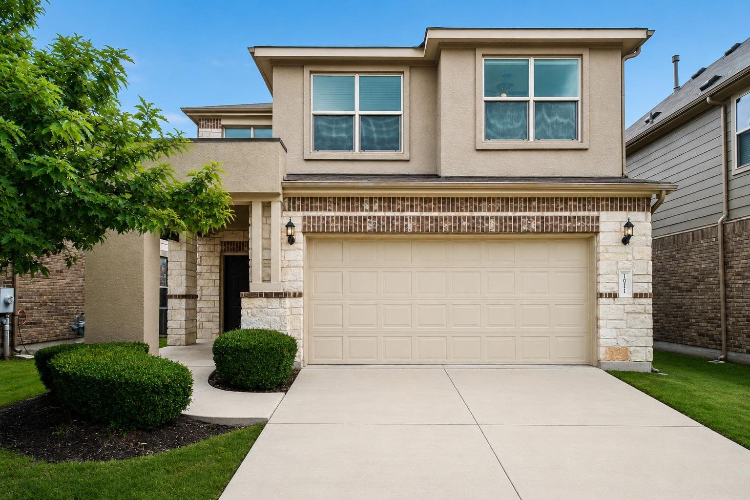10411  Turnbull Loop