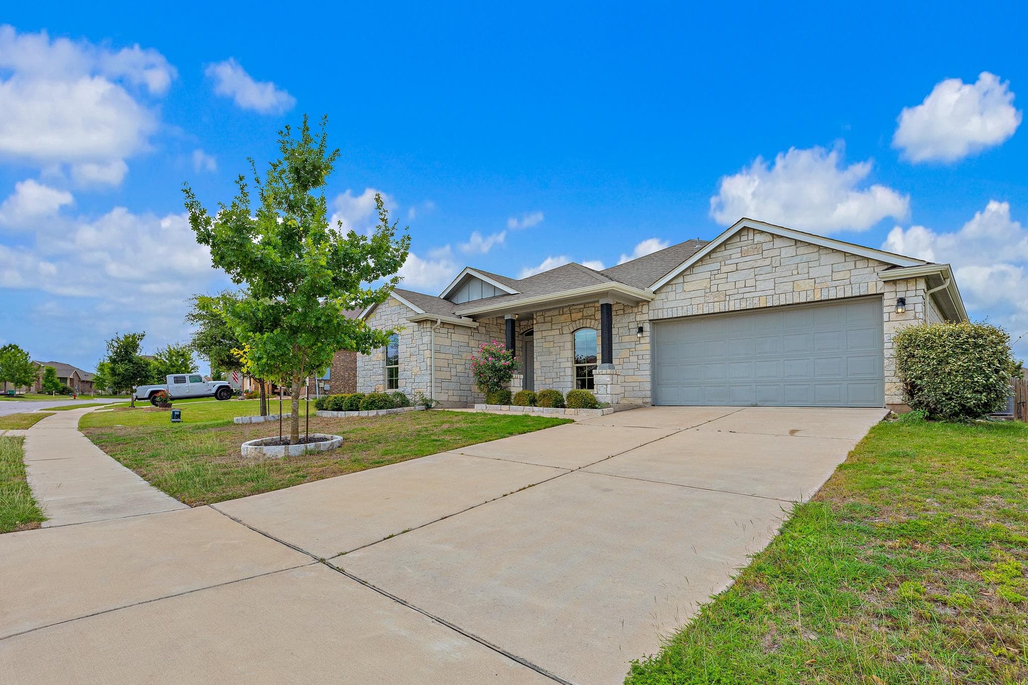 1958  Mexia Dr