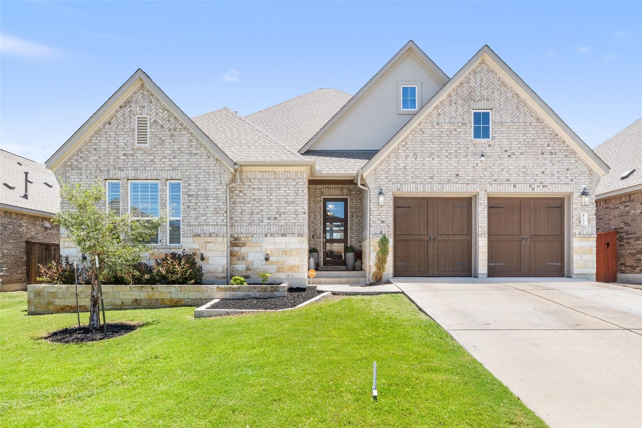 1608  Carmine Dr