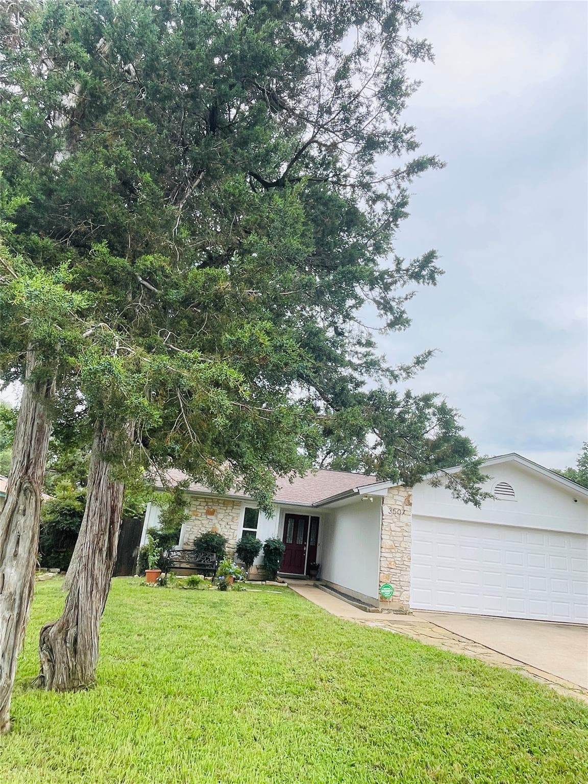 3507 Ambleside Dr