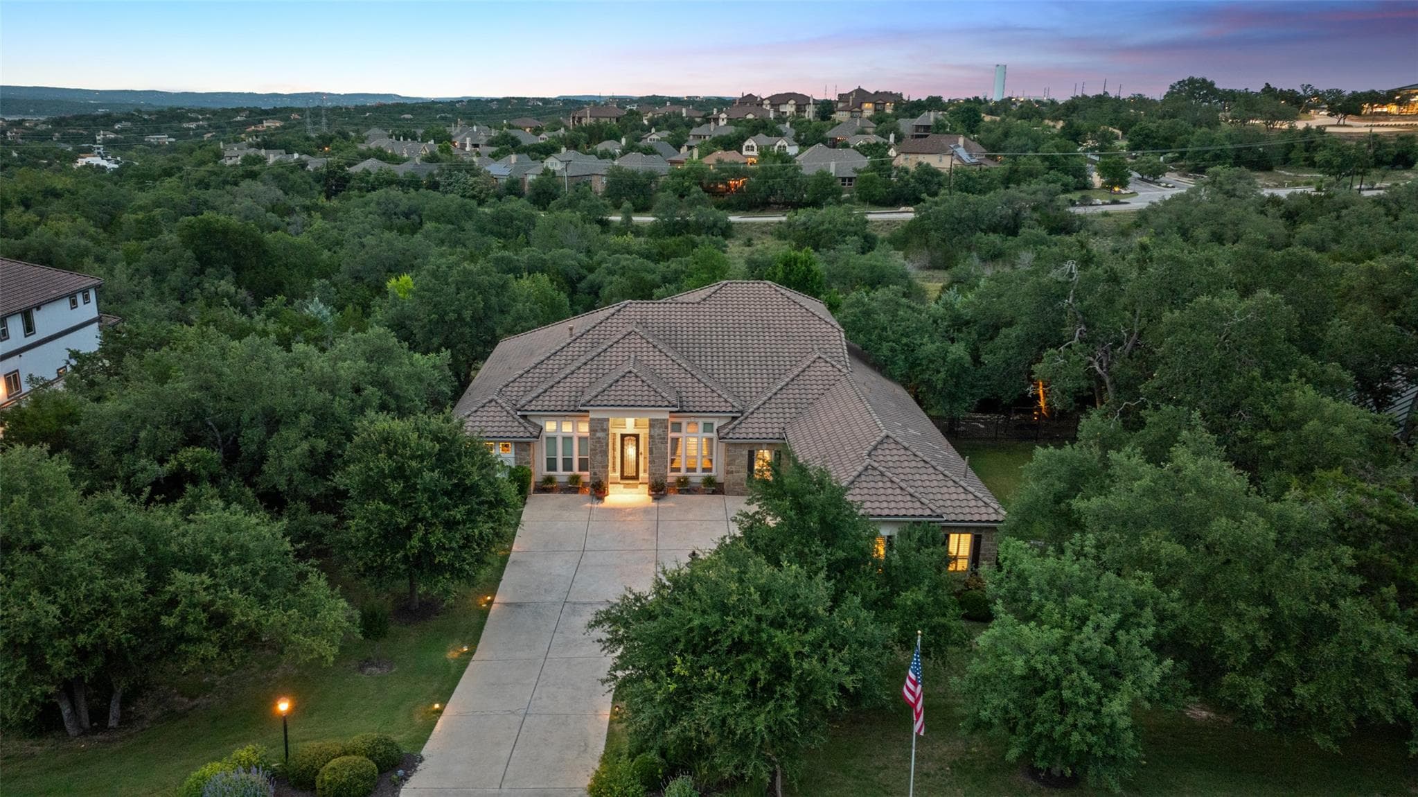 407  Bella Montagna Cir