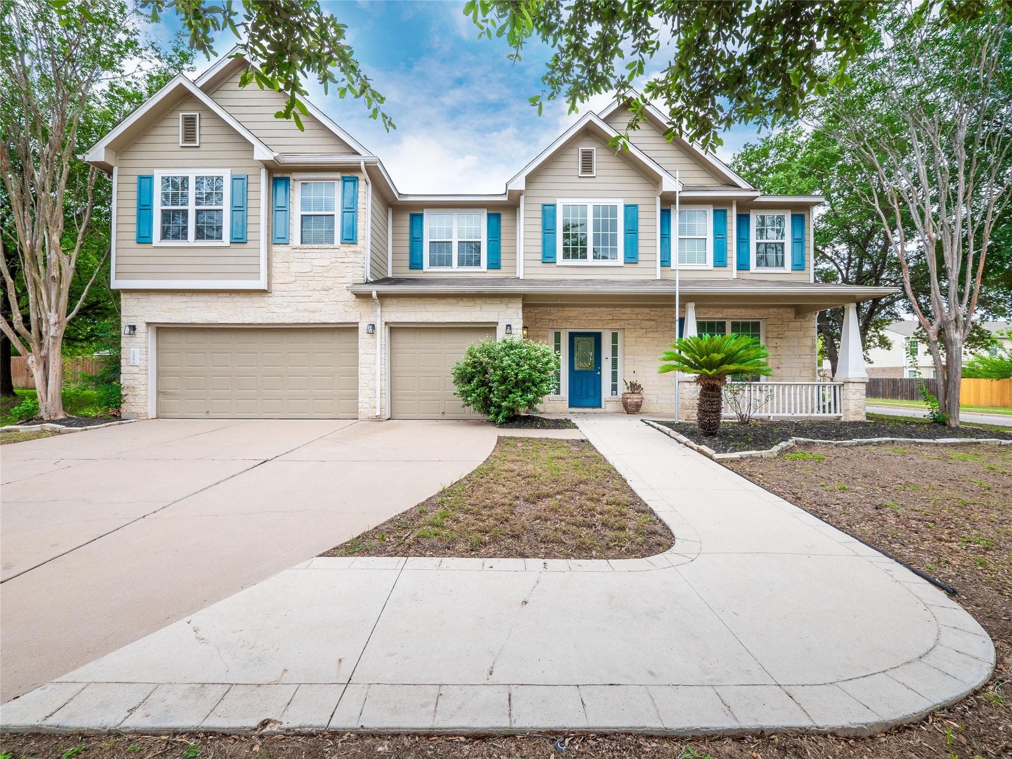 125  Hometown Pkwy