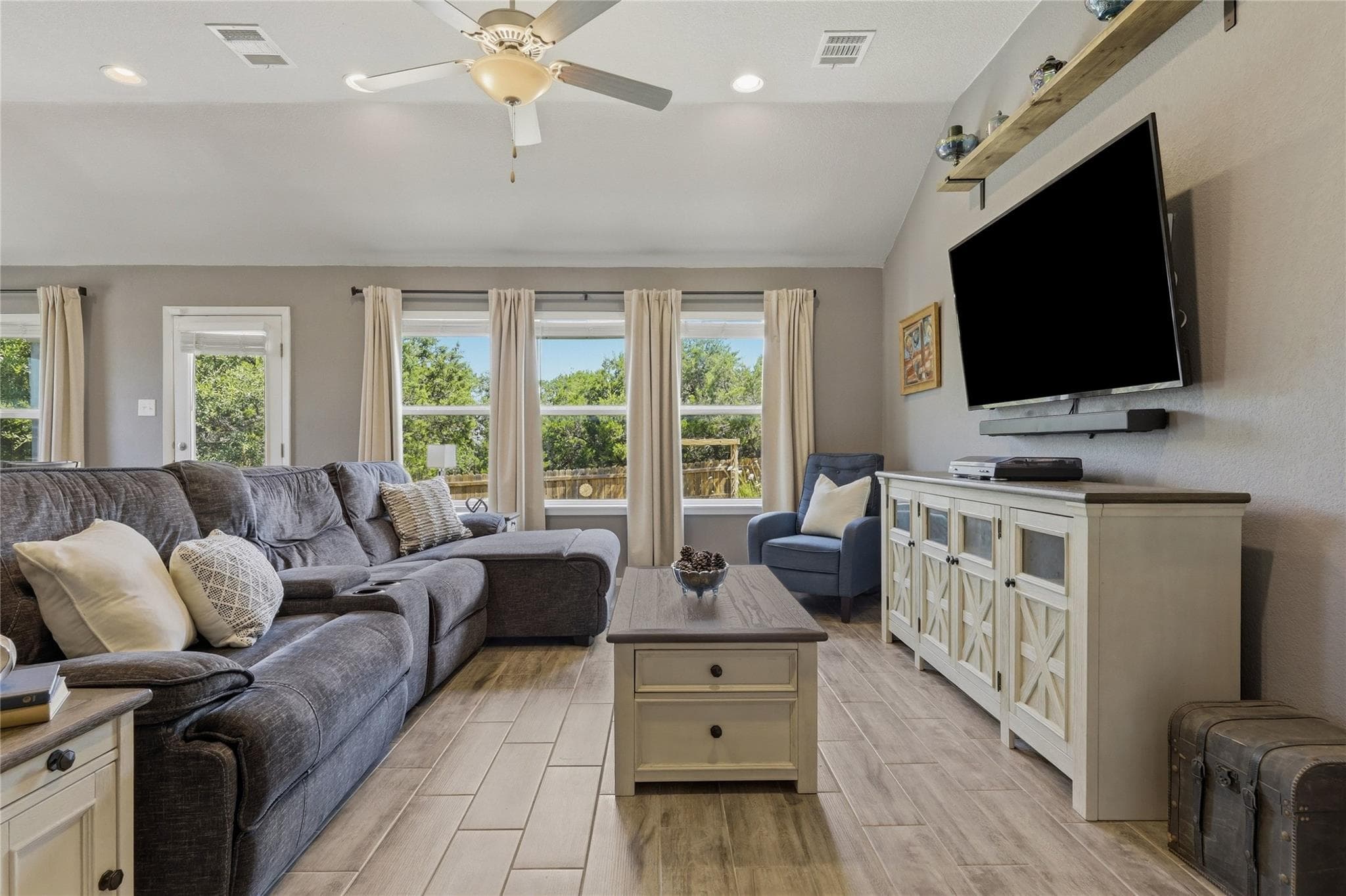 21103  Winslow Cv