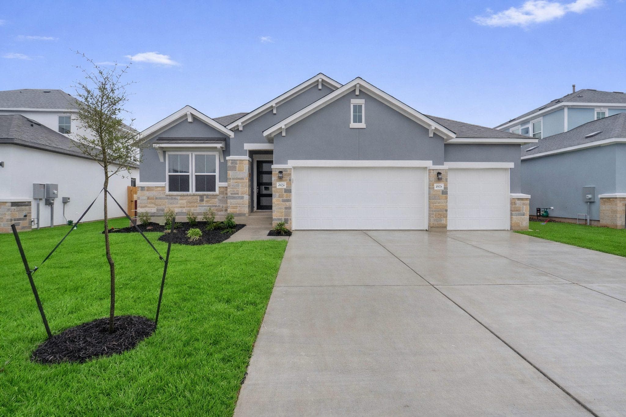 19113  Sedge Wren Ln