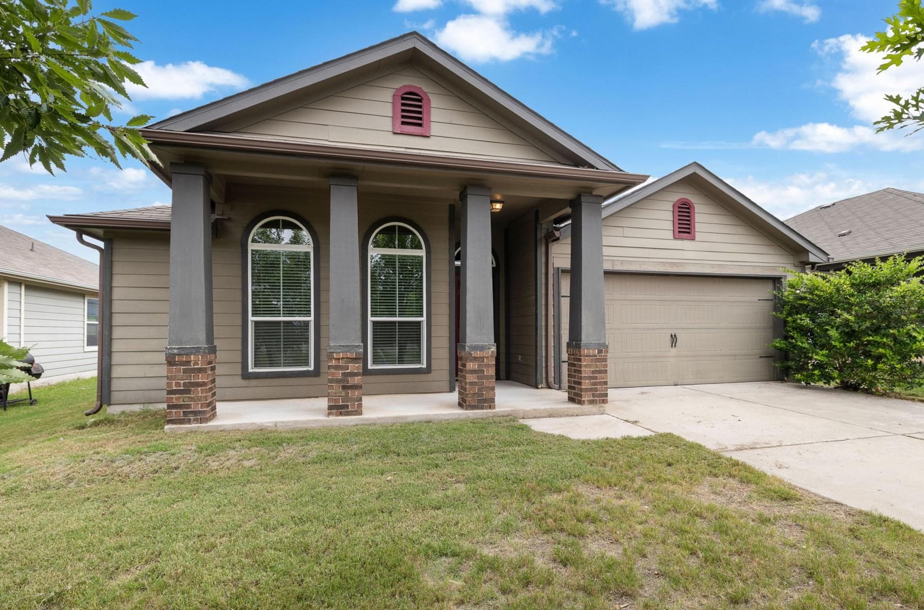 110  DENTON Dr