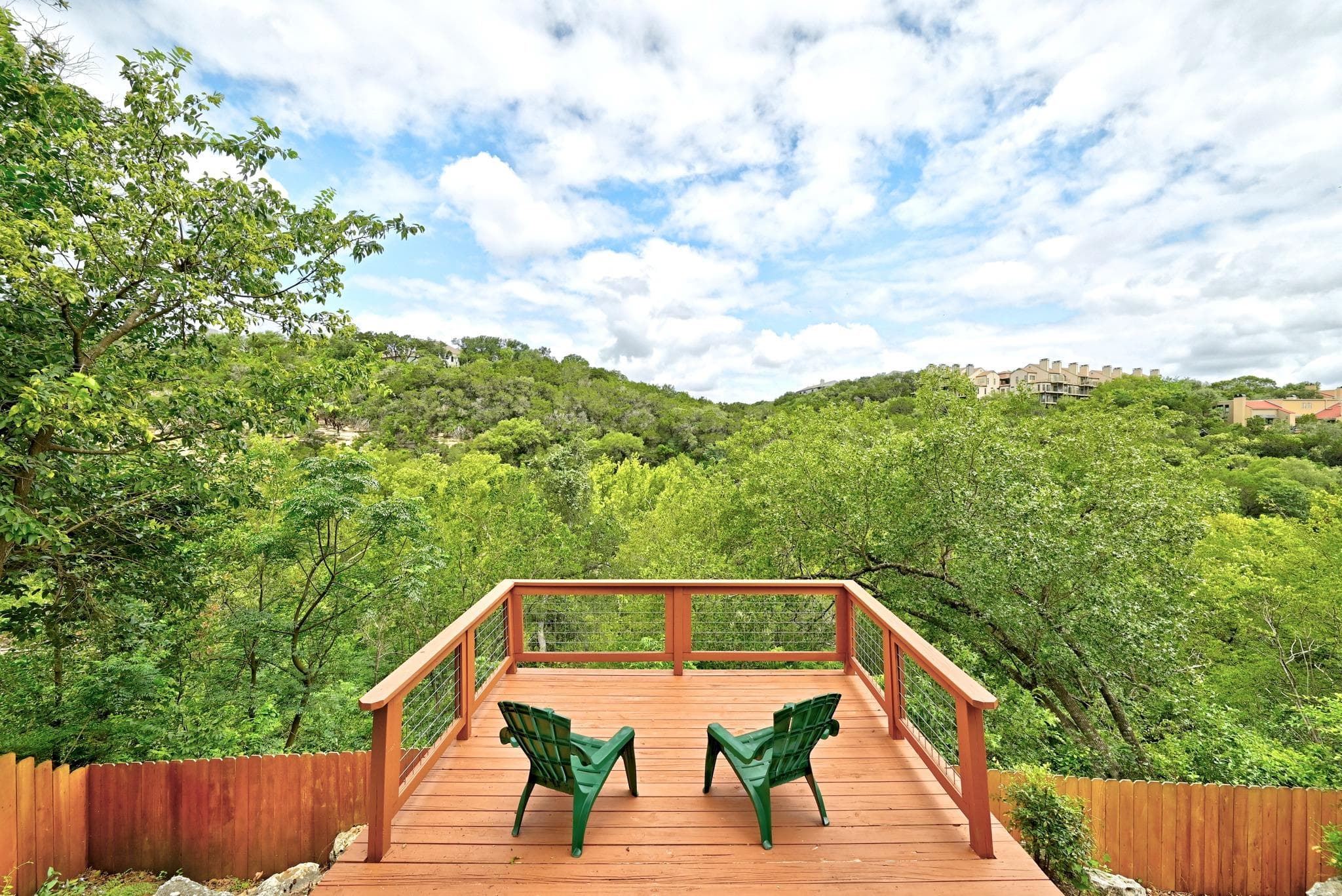 2500  Forest Bend Dr