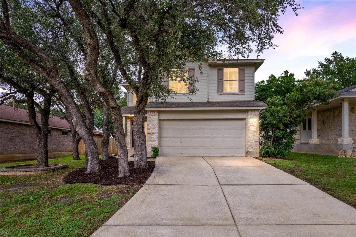 1704  Mcdowell Bnd