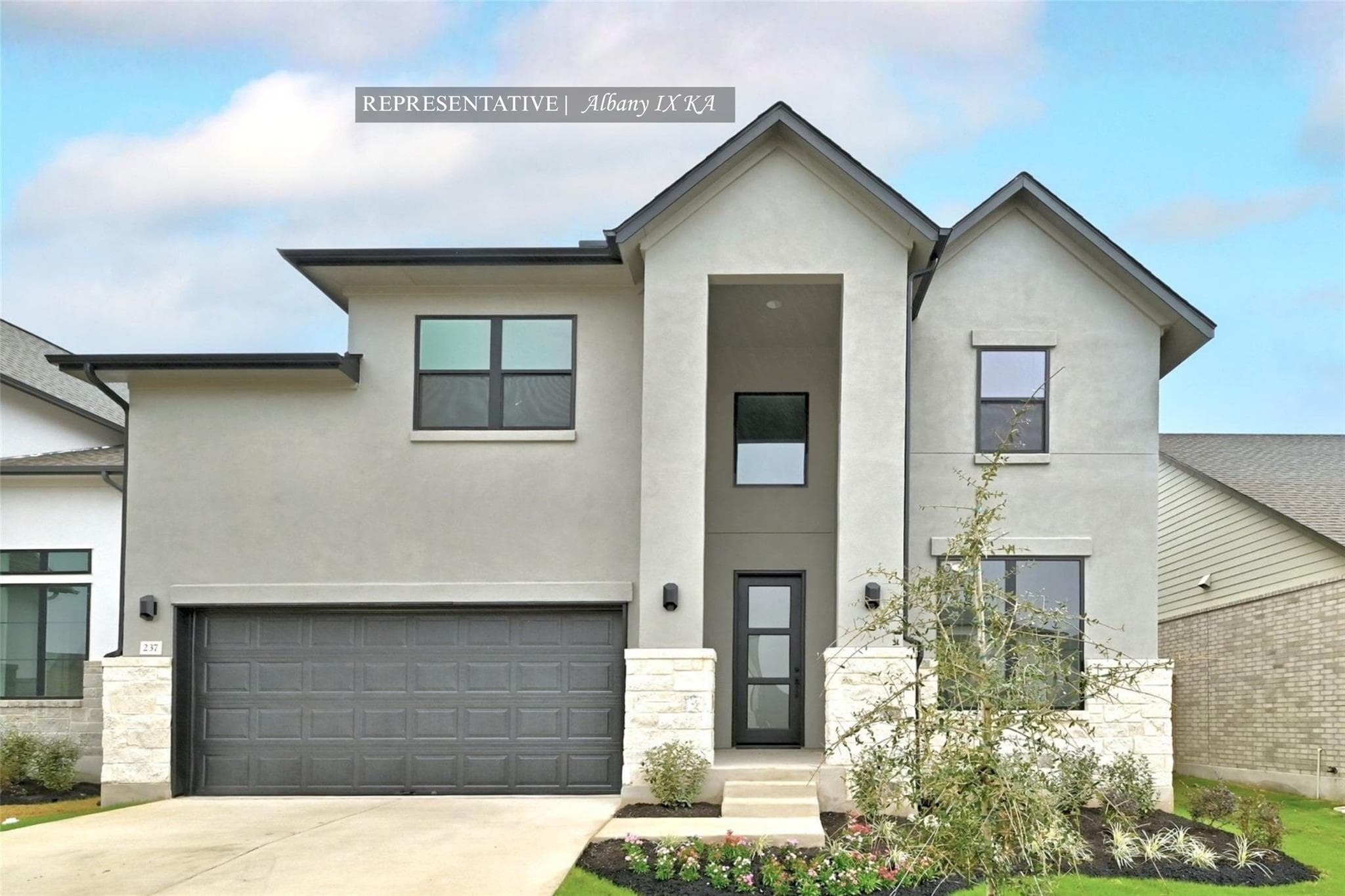 517  Snakeroot Trl