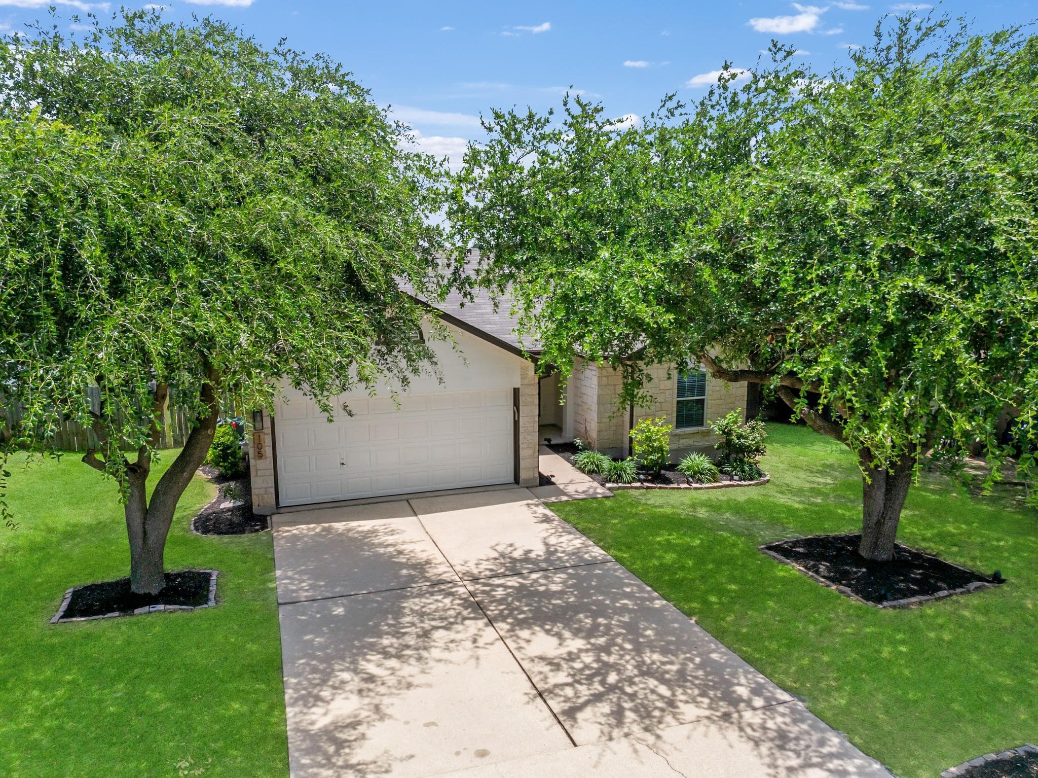 105  Lakemont Dr