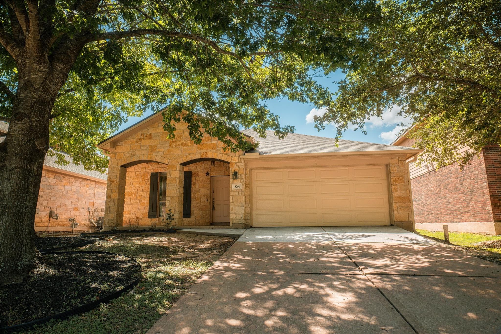 18704 Dry Pond Dr