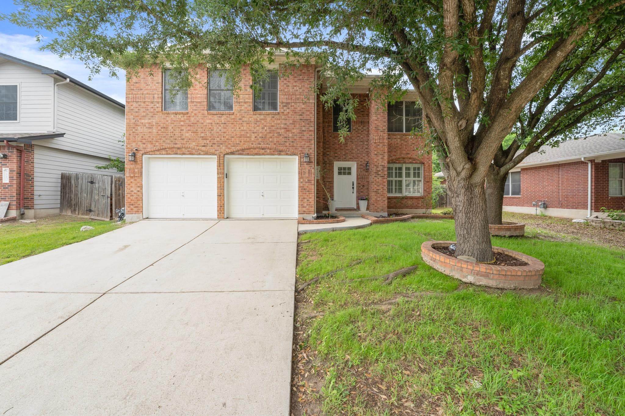6116  Speyside Dr
