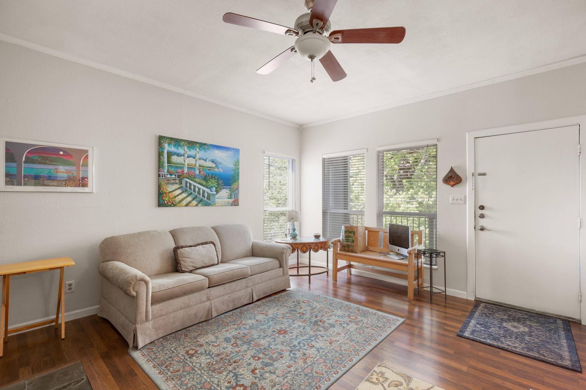 1509 W 39th 1/2 St  #208
