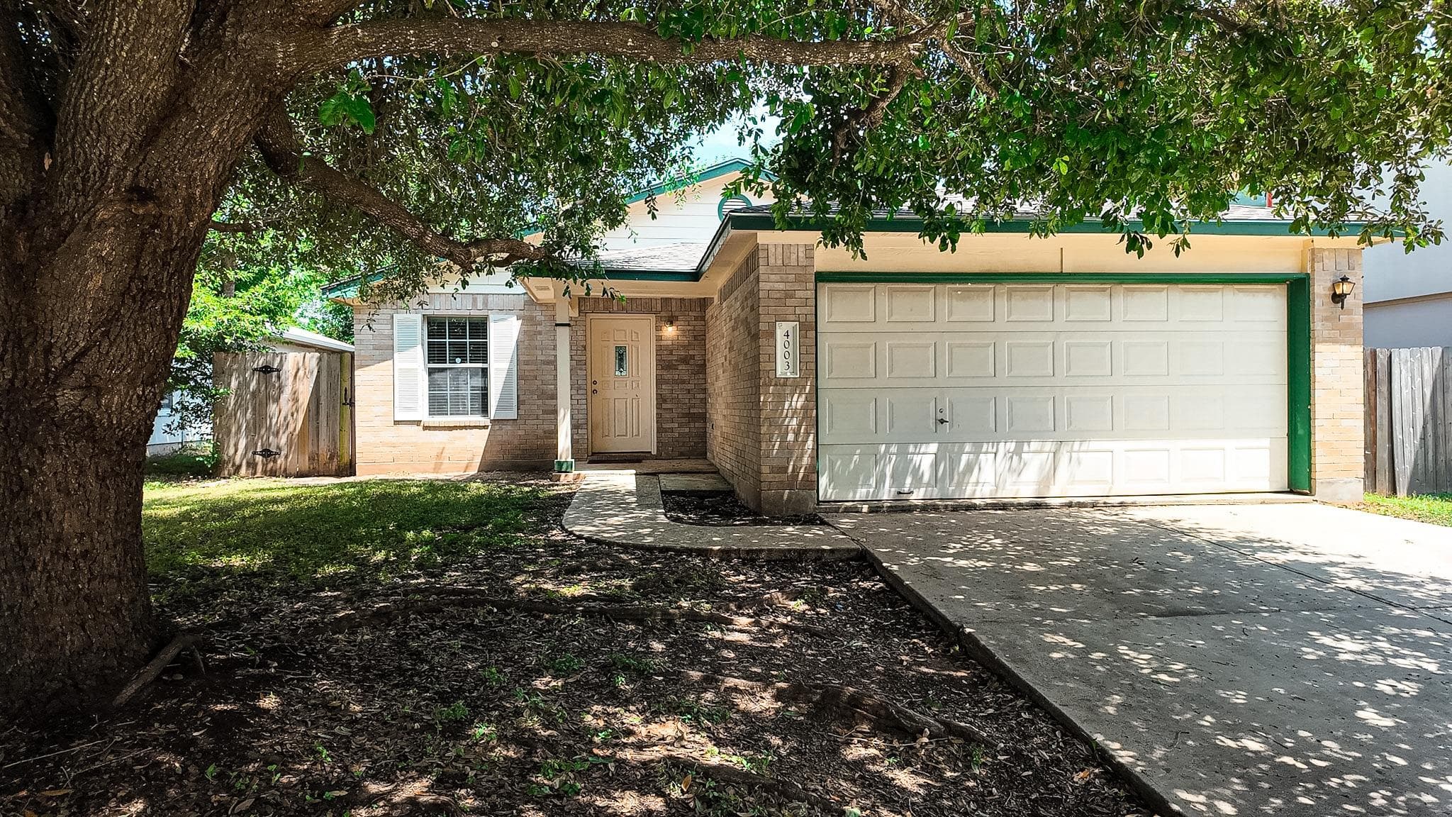 4003  Reeders Dr