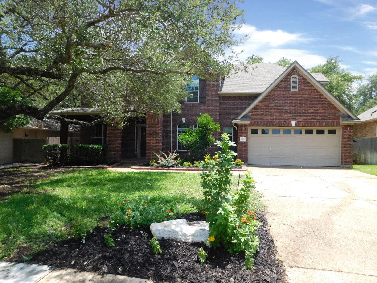 1606  Buttercup Creek Blvd