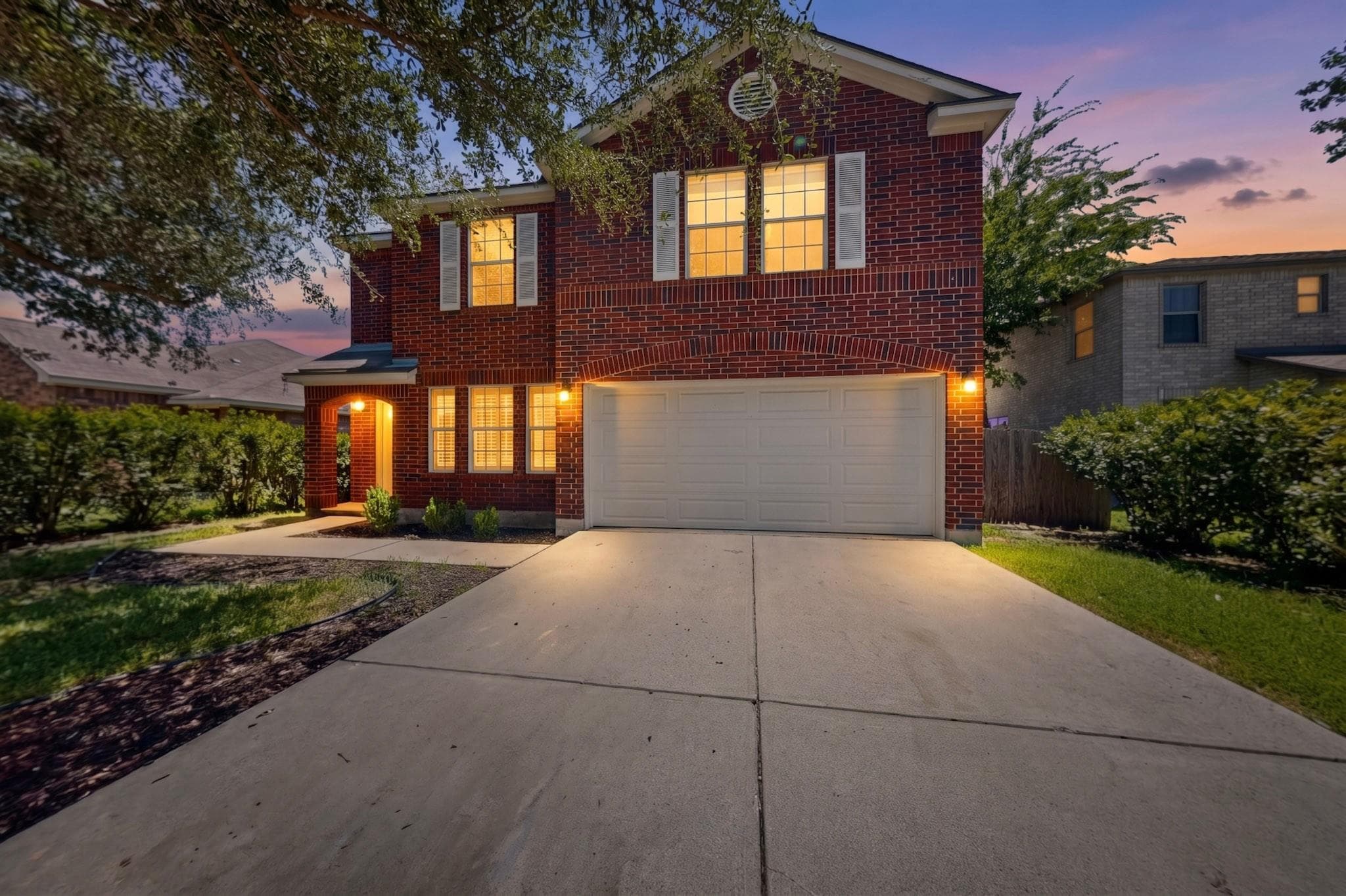 2014  Woodway Dr