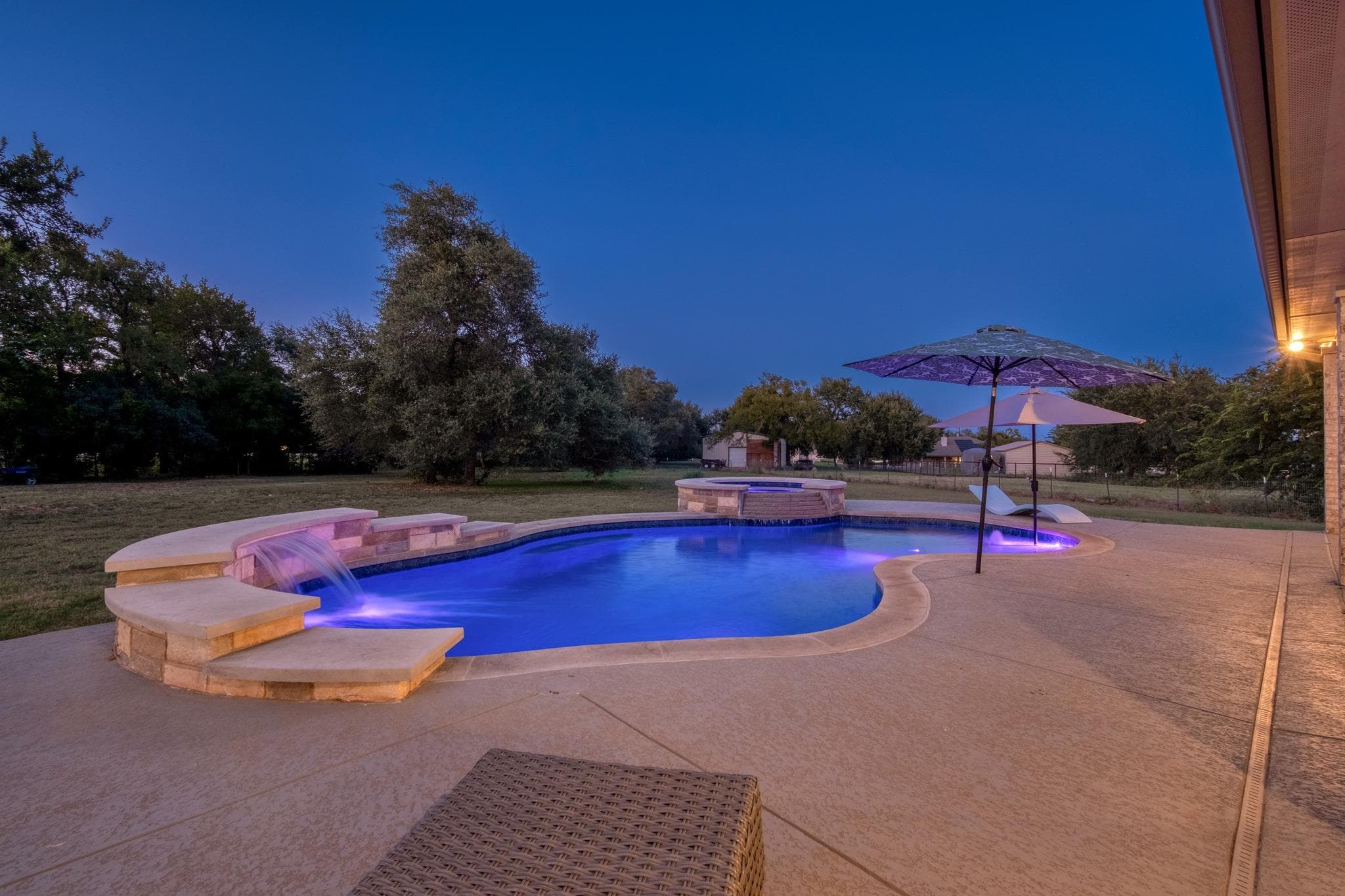 101 Enclave Park Cv