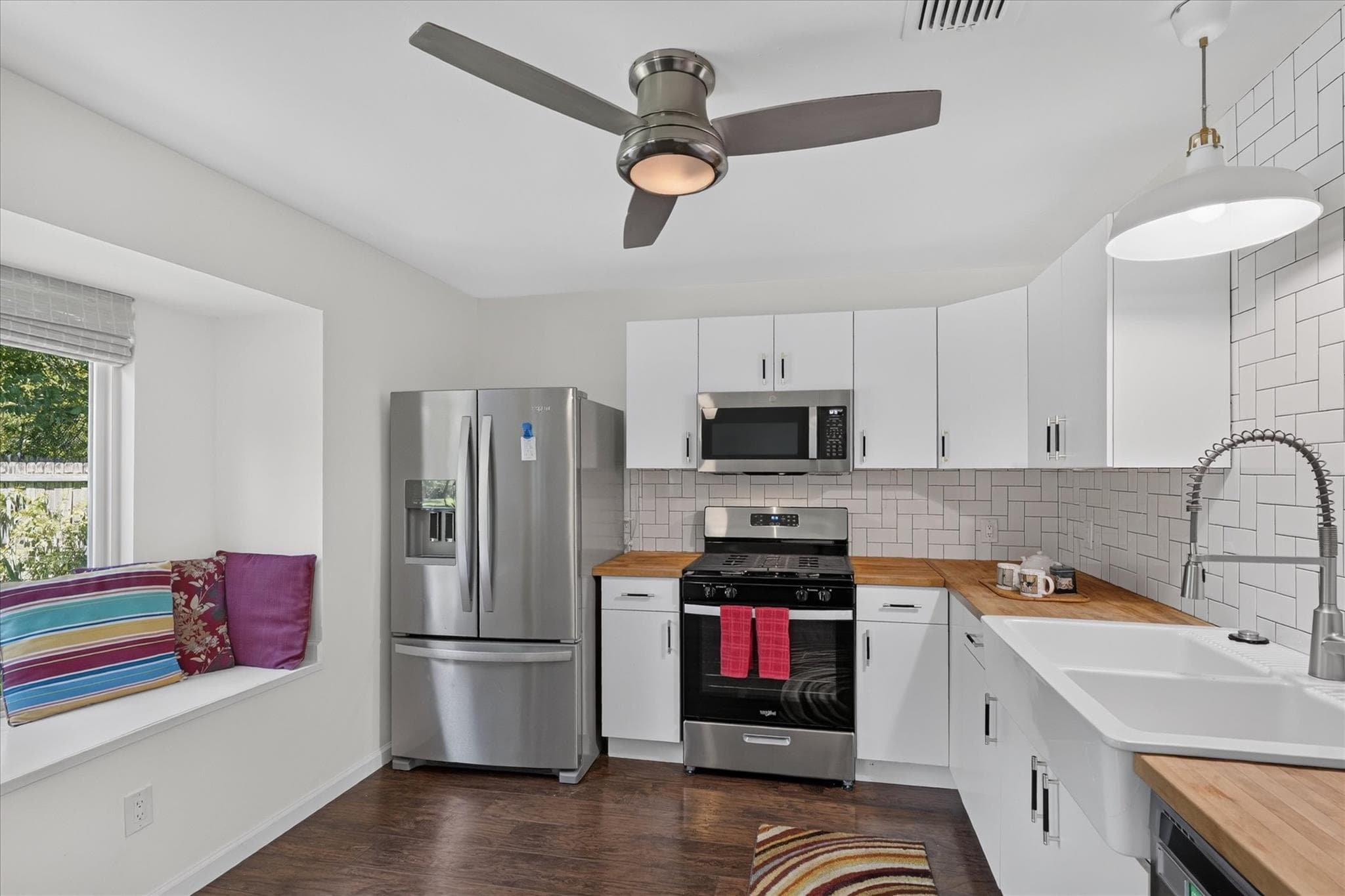 1213  Dunstan Dr